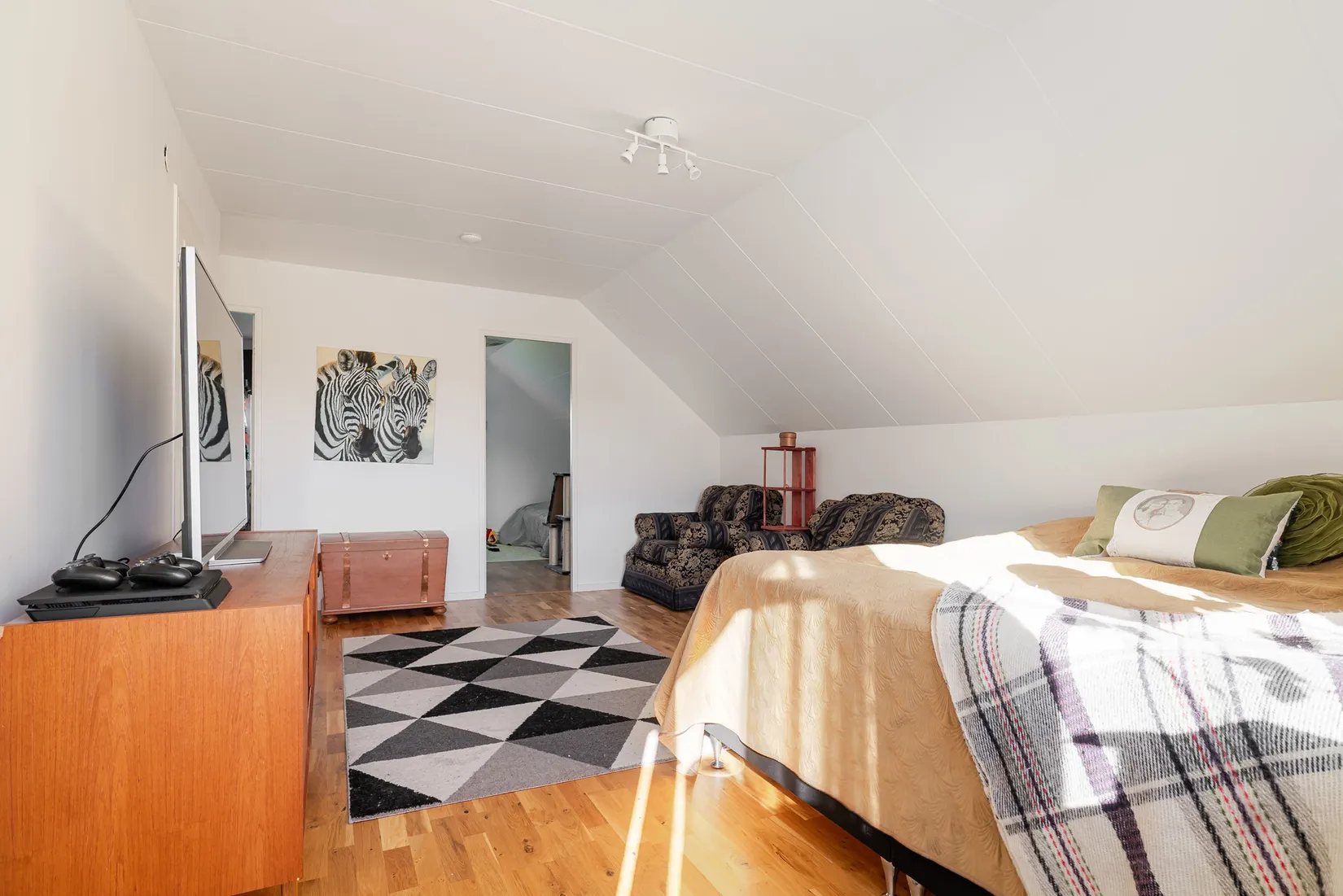 Villa, Älgstråket 8, Esstorp, Nora
