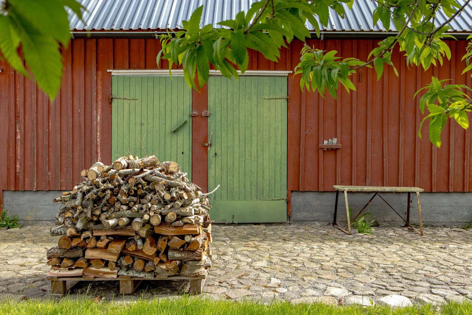 Gård/Skog, Lönestig 118, Glommen, Falkenberg