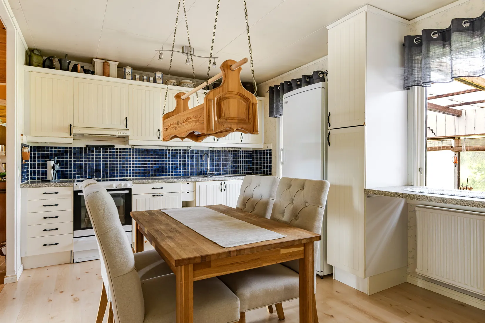 Villa, Råckavägen 24, Tjällmo, Motala