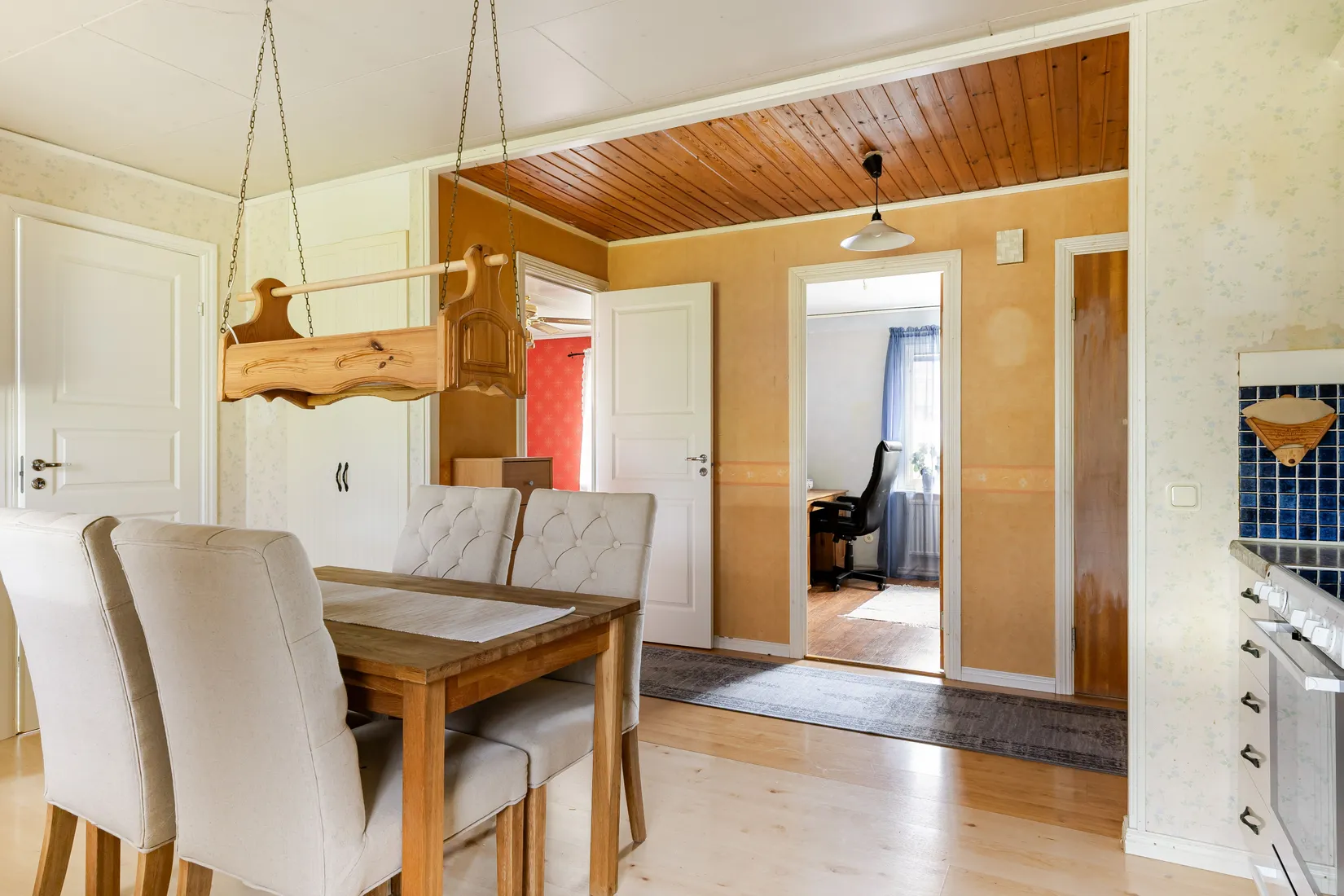 Villa, Råckavägen 24, Tjällmo, Motala