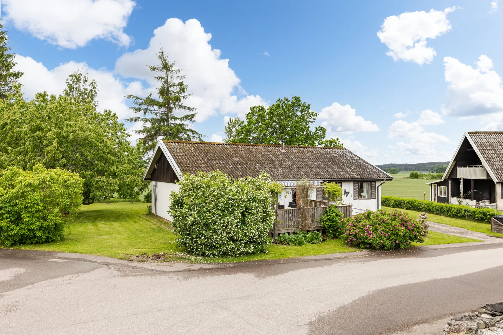 Villa, Råckavägen 24, Tjällmo, Motala