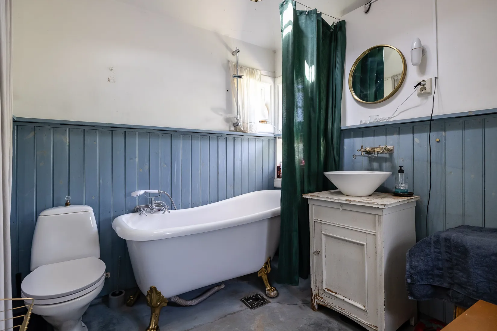 Villa, Vinögatan 22, Hampetorp ( Vid hamnen), Örebro