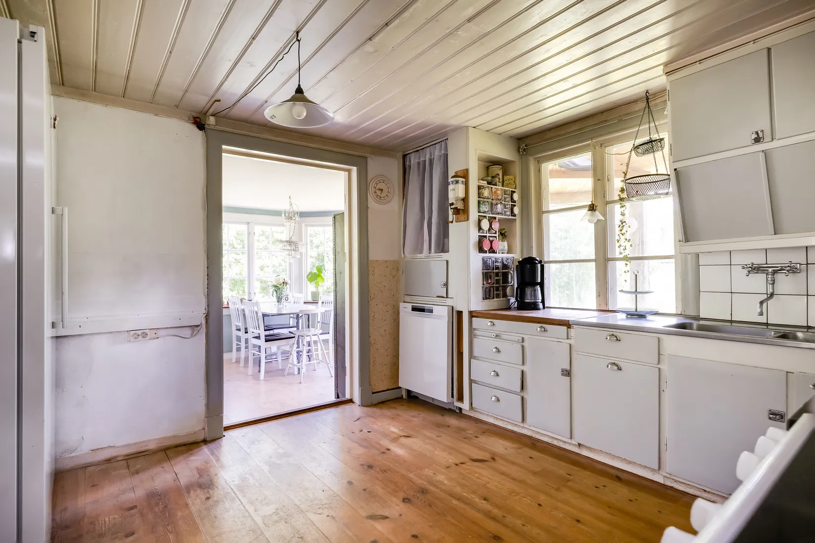 Villa, Vinögatan 22, Hampetorp ( Vid hamnen), Örebro