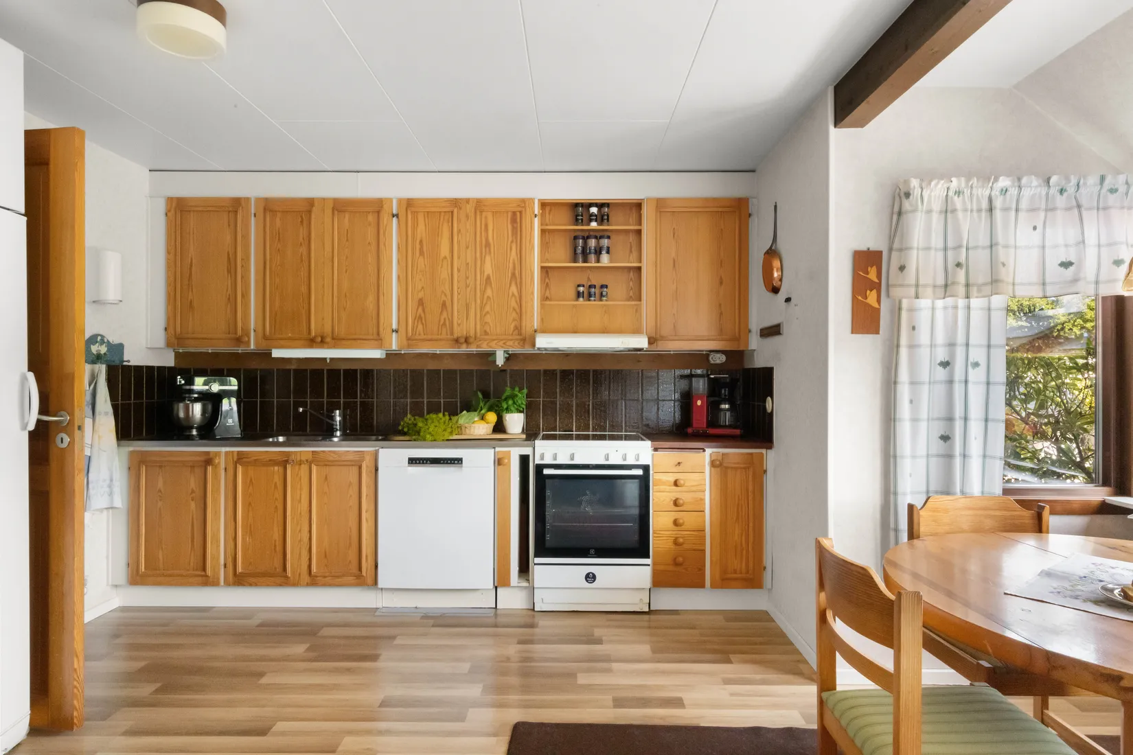 Radhus, Satellitvägen 11, Ljungdala, Hässleholm
