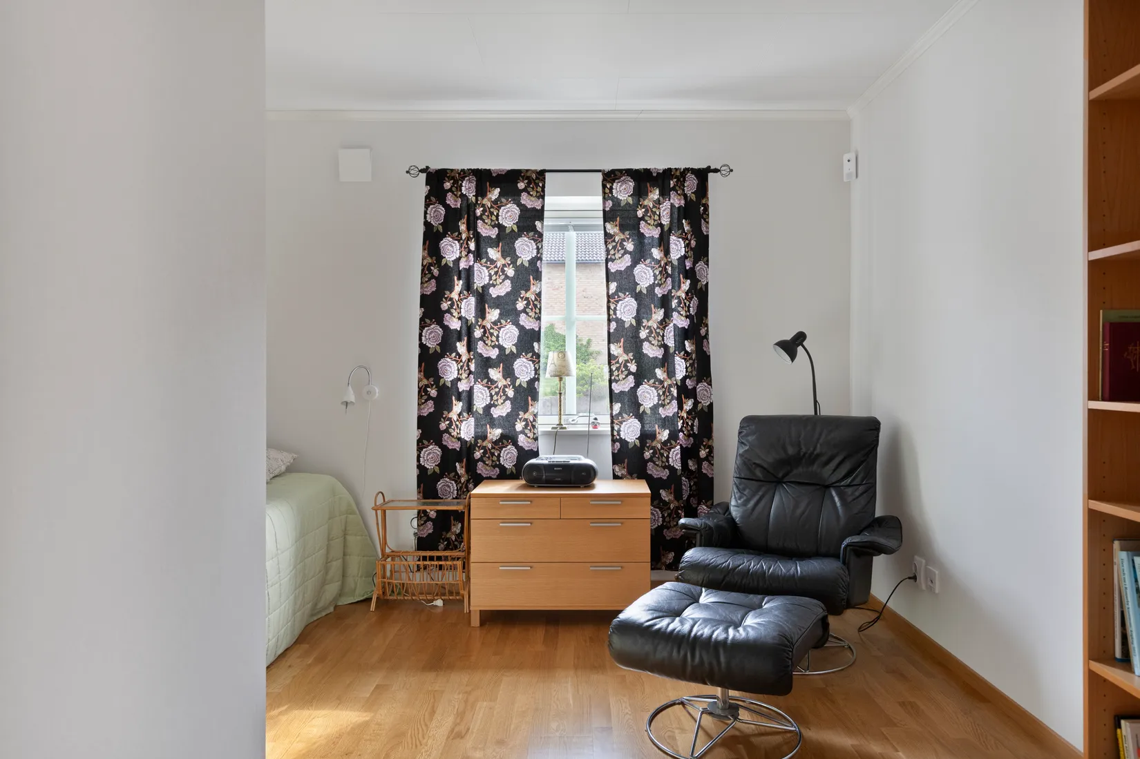 Villa, Radhus, Halladalsvägen 16B, Gamla Hulta, Ronneby