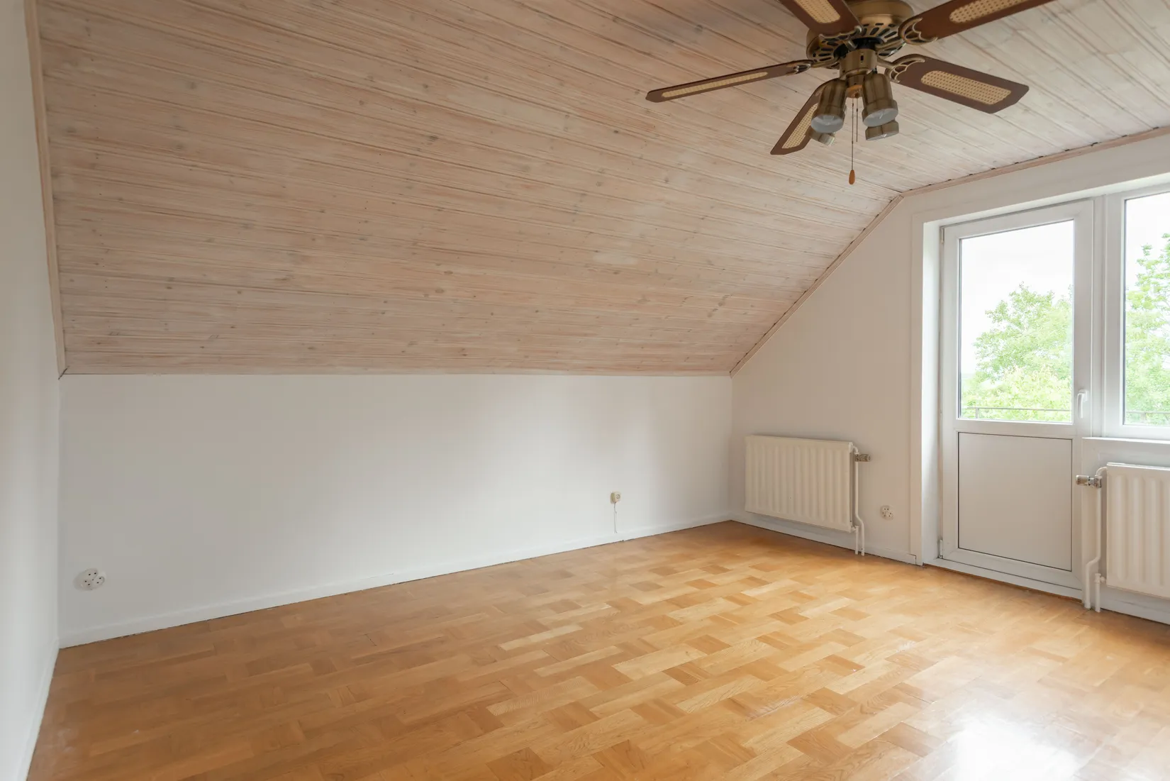 Villa, Skyrstavägen 22, Askersund