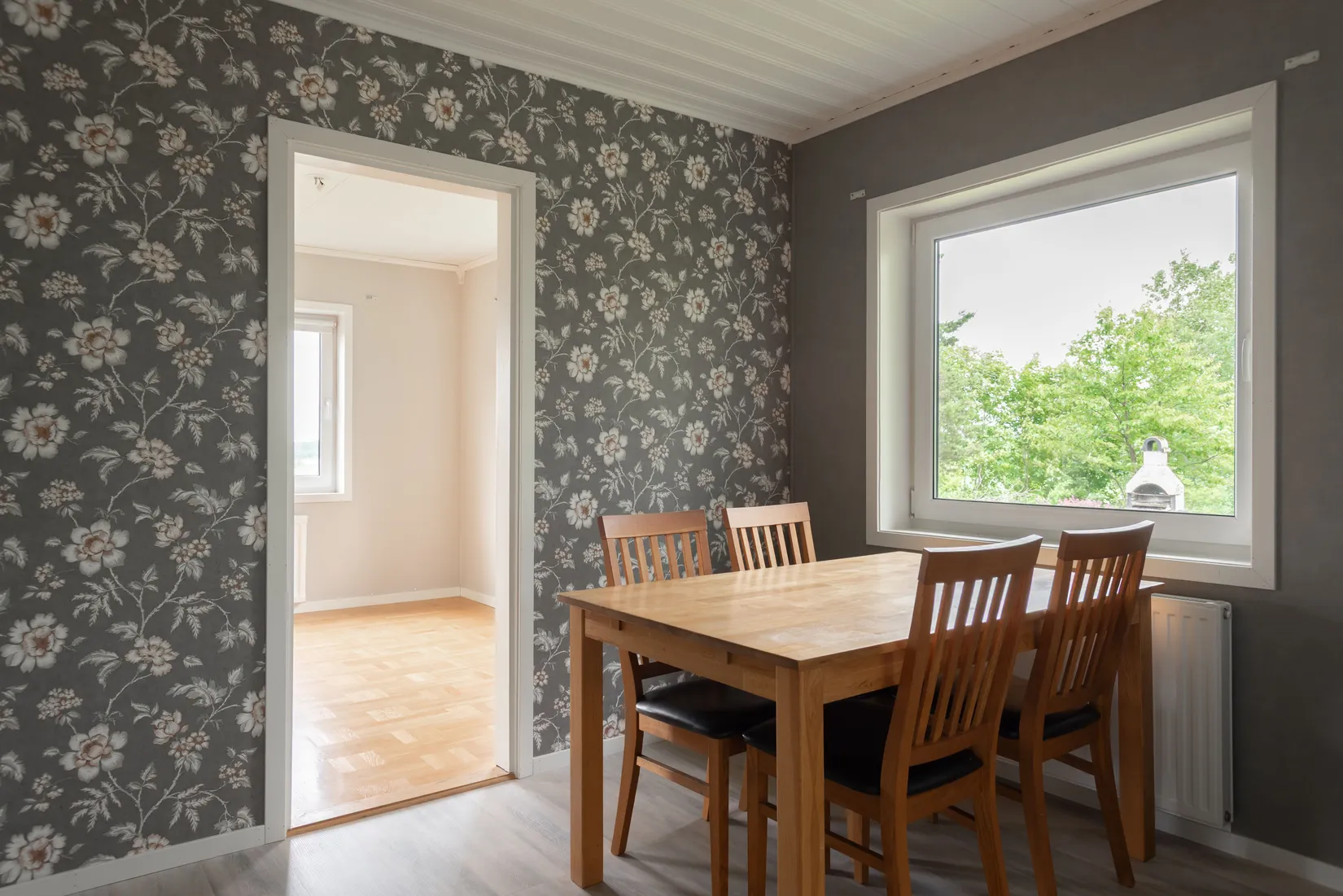 Villa, Skyrstavägen 22, Askersund