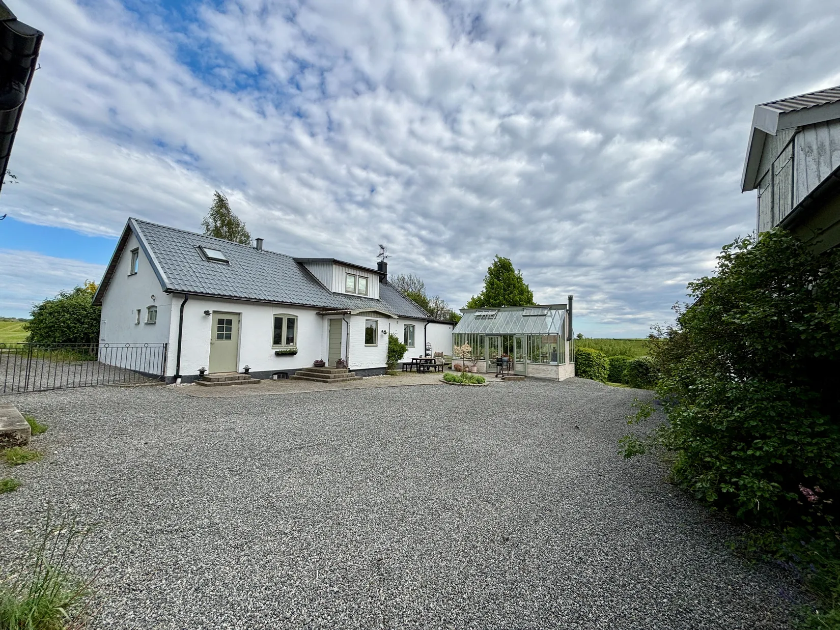 Villa, Gård/Skog, Övraby Kulladal 1, Övraby, Tomelilla