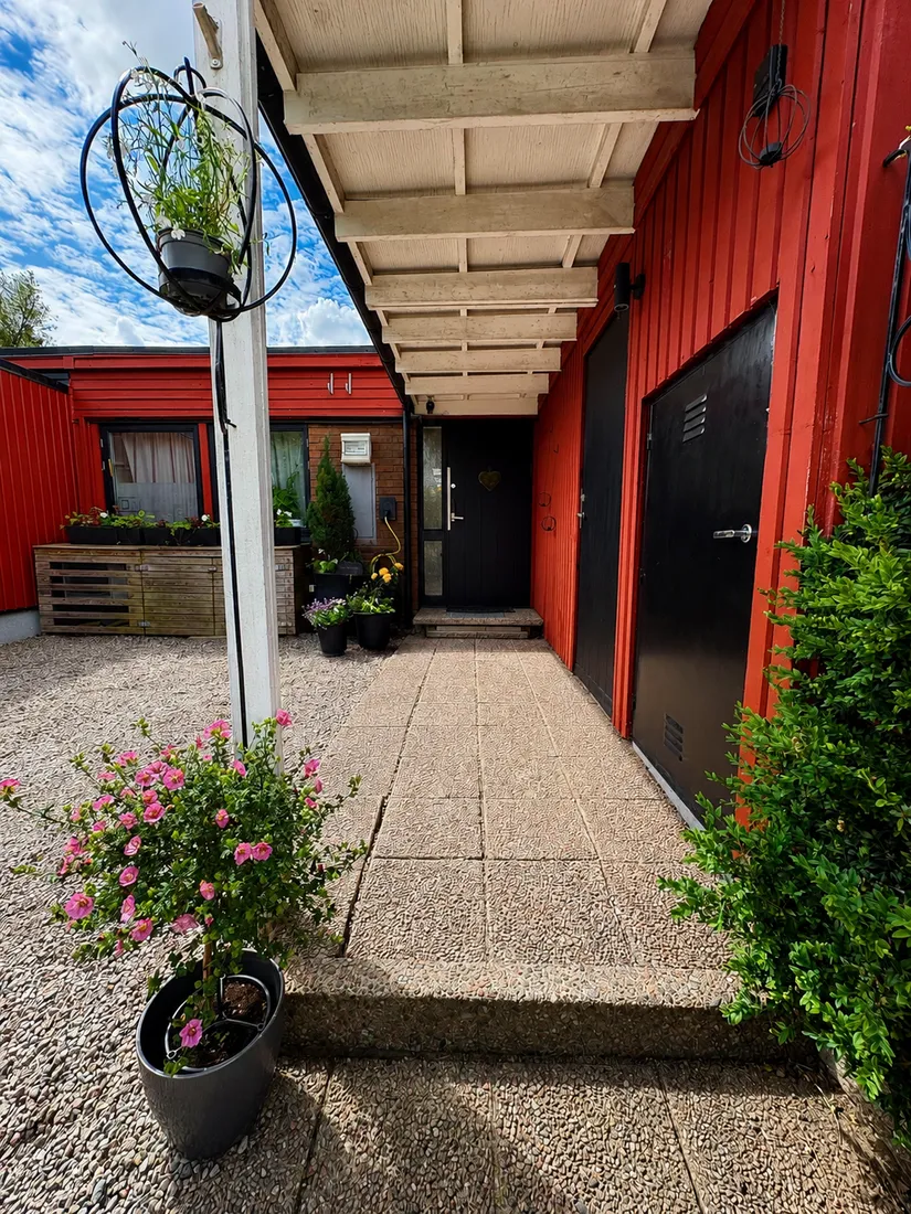 Villa, Radhus, Diskusgränd 32, Viksjö, Järfälla