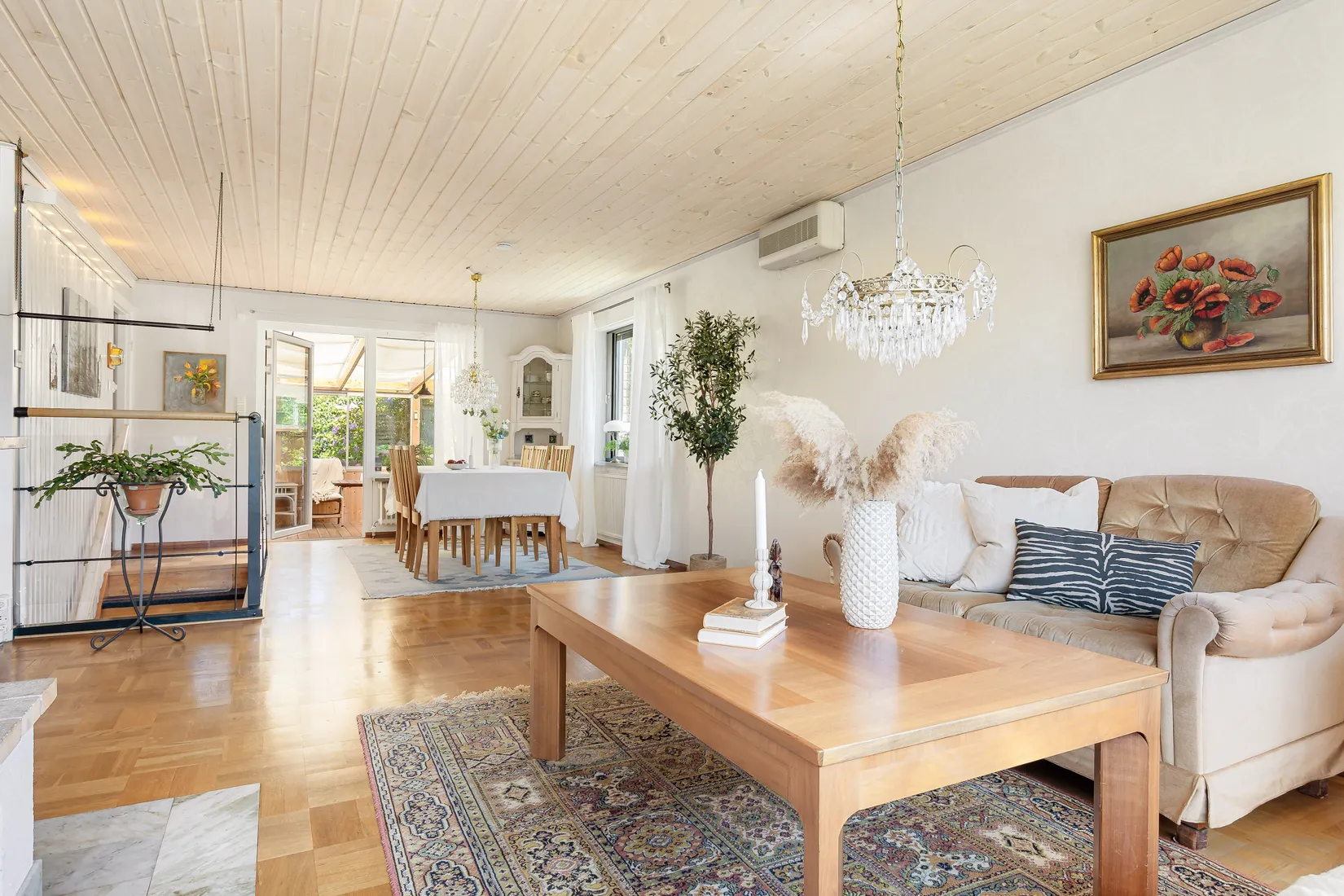 Villa, Castorvägen 24, Skälby, Järfälla