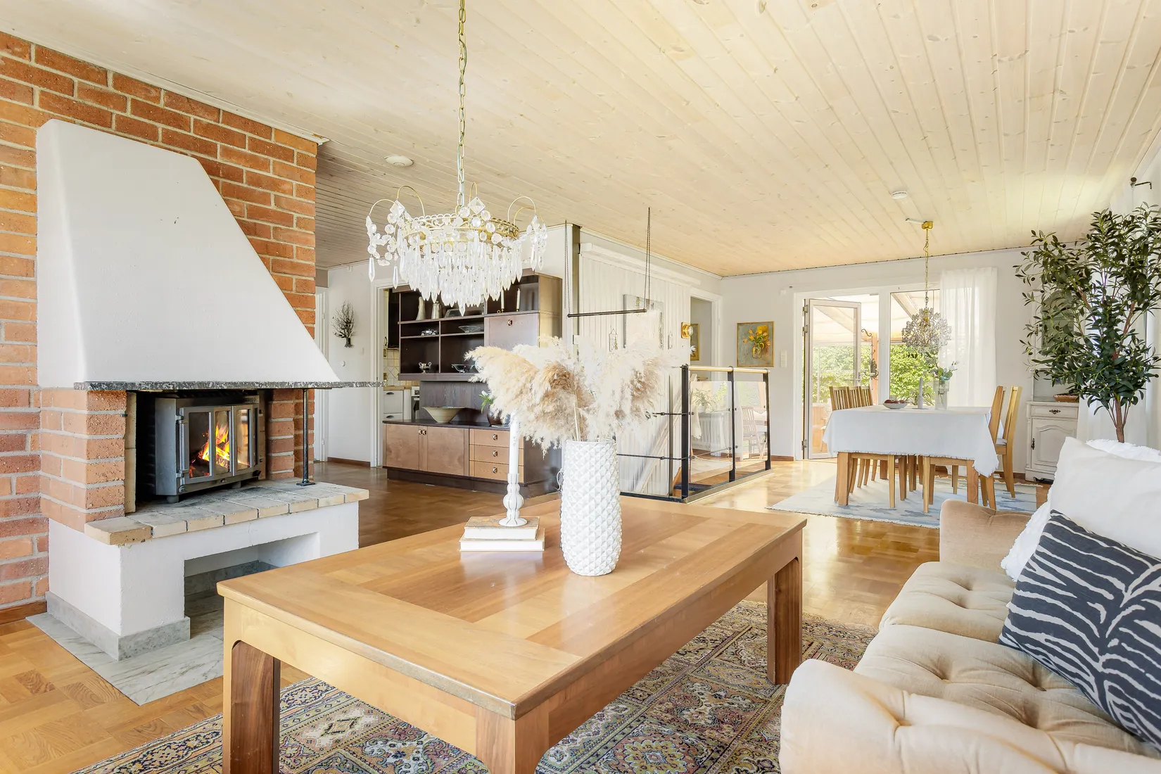 Villa, Castorvägen 24, Skälby, Järfälla