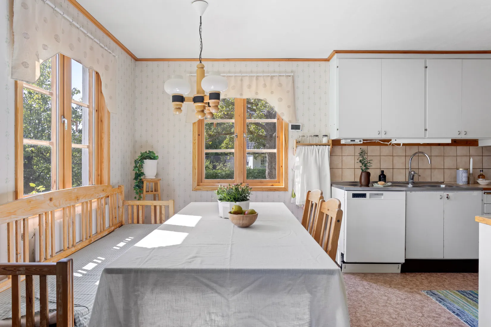 Villa, Bifrostvägen 5, Skälby, Järfälla