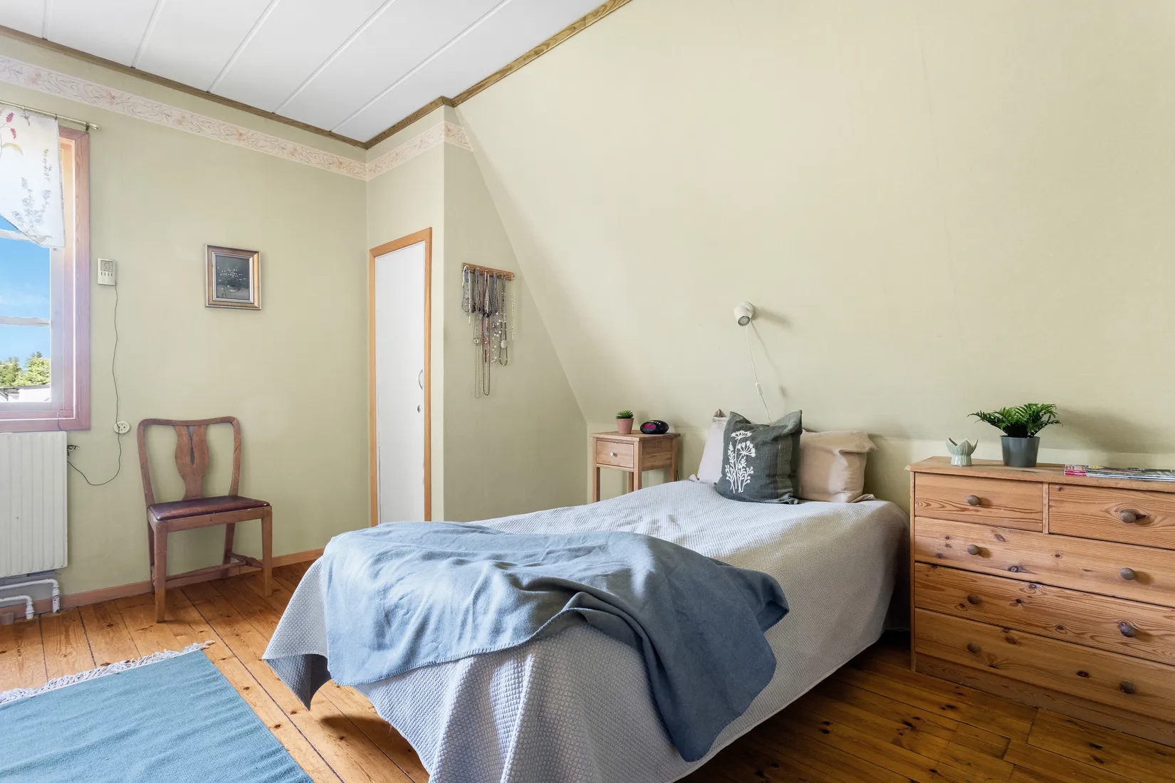 Villa, Bifrostvägen 5, Skälby, Järfälla