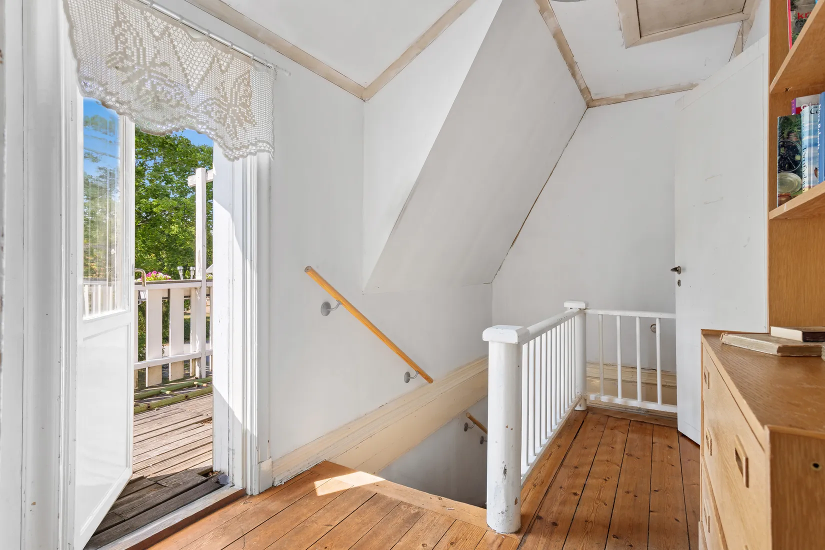Villa, Bifrostvägen 5, Skälby, Järfälla