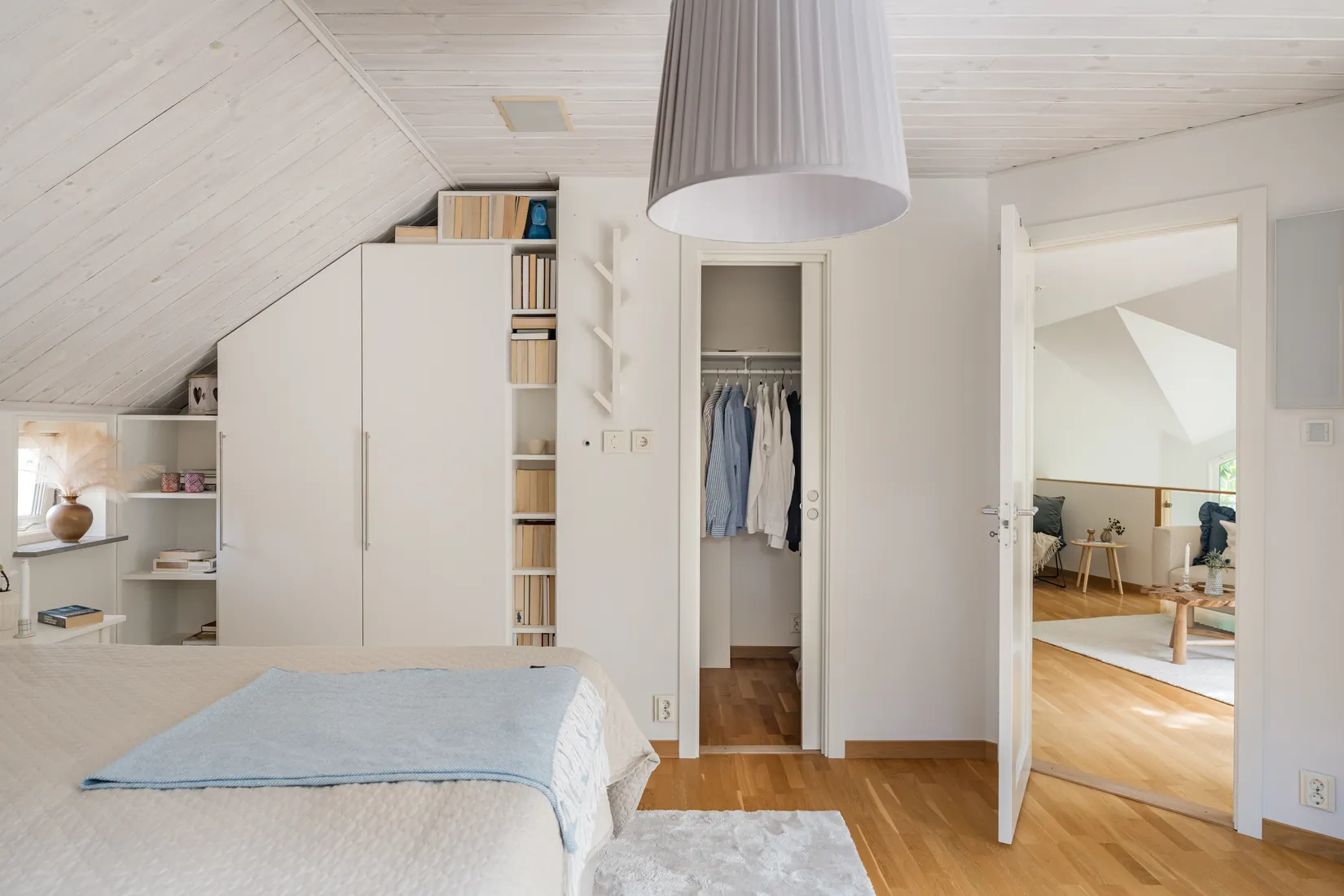 Villa, Krokivägen 1, Viksjö Hummelmora, Järfälla