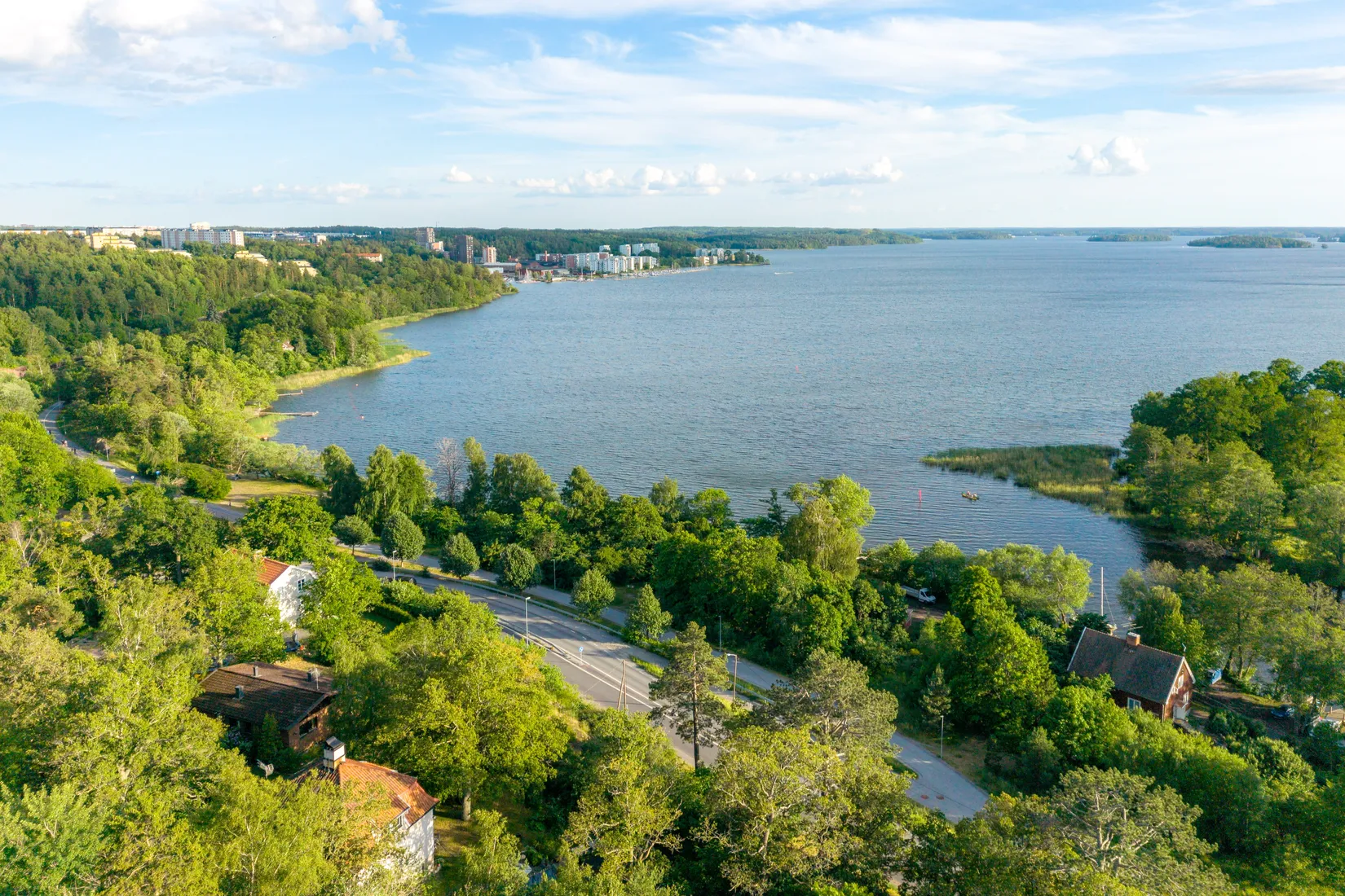 Villa, Gyllenstiernas väg 3, Stäket, Järfälla
