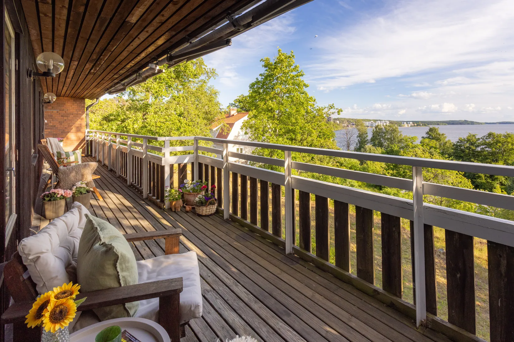 Villa, Gyllenstiernas väg 3, Stäket, Järfälla