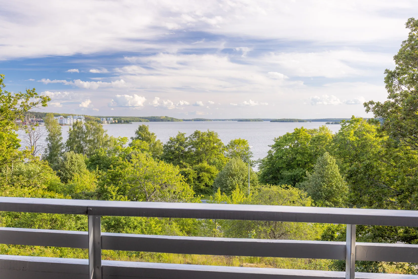 Villa, Gyllenstiernas väg 3, Stäket, Järfälla