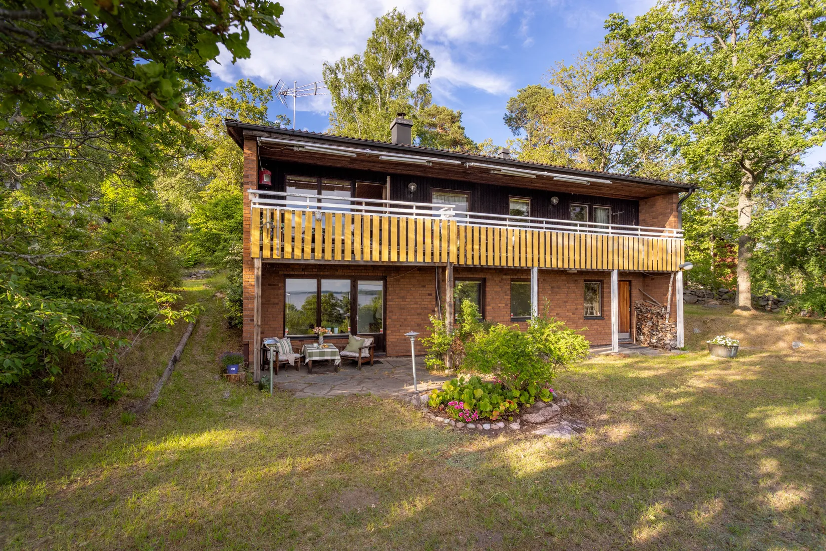 Villa, Gyllenstiernas väg 3, Stäket, Järfälla
