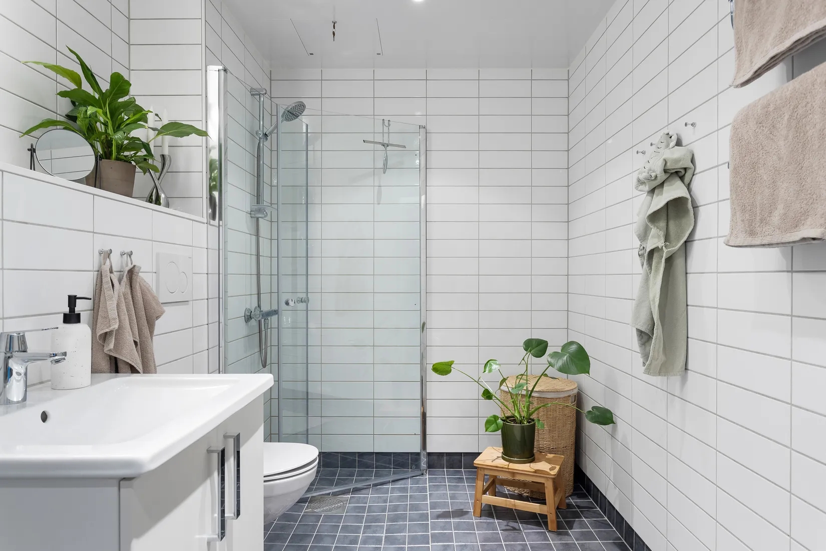 Bostadsrätt, Tomtebobarnens Gata 4, 3tr., Bromma / Mariehäll, Stockholm