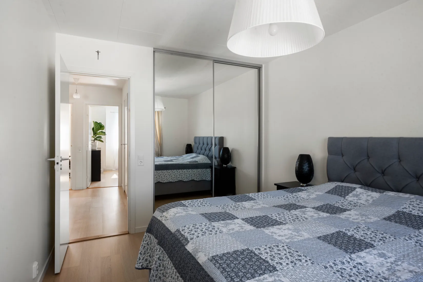 Radhus, Norra Atriumvägen 60, Kvisslingby, Österåker