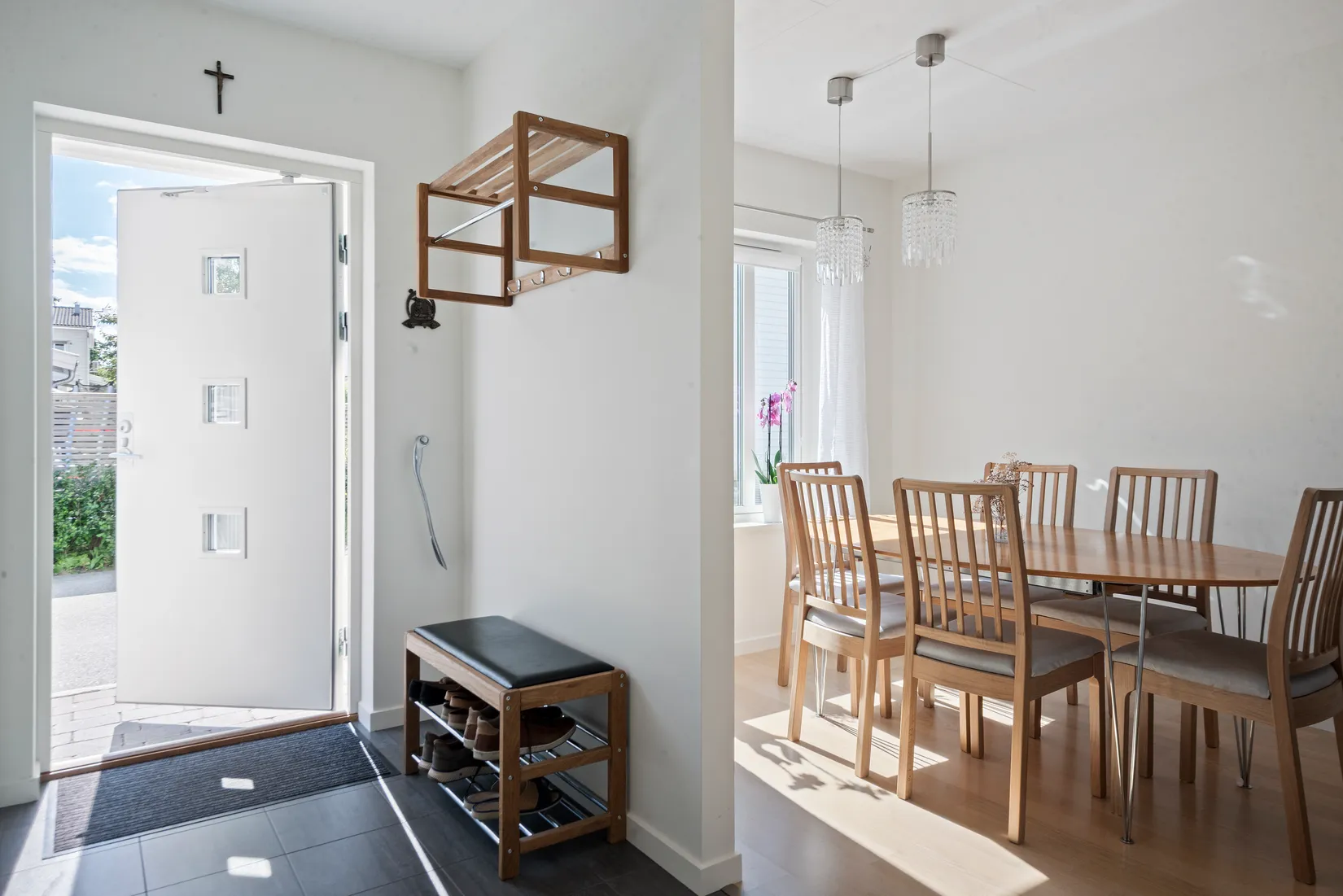 Radhus, Norra Atriumvägen 60, Kvisslingby, Österåker