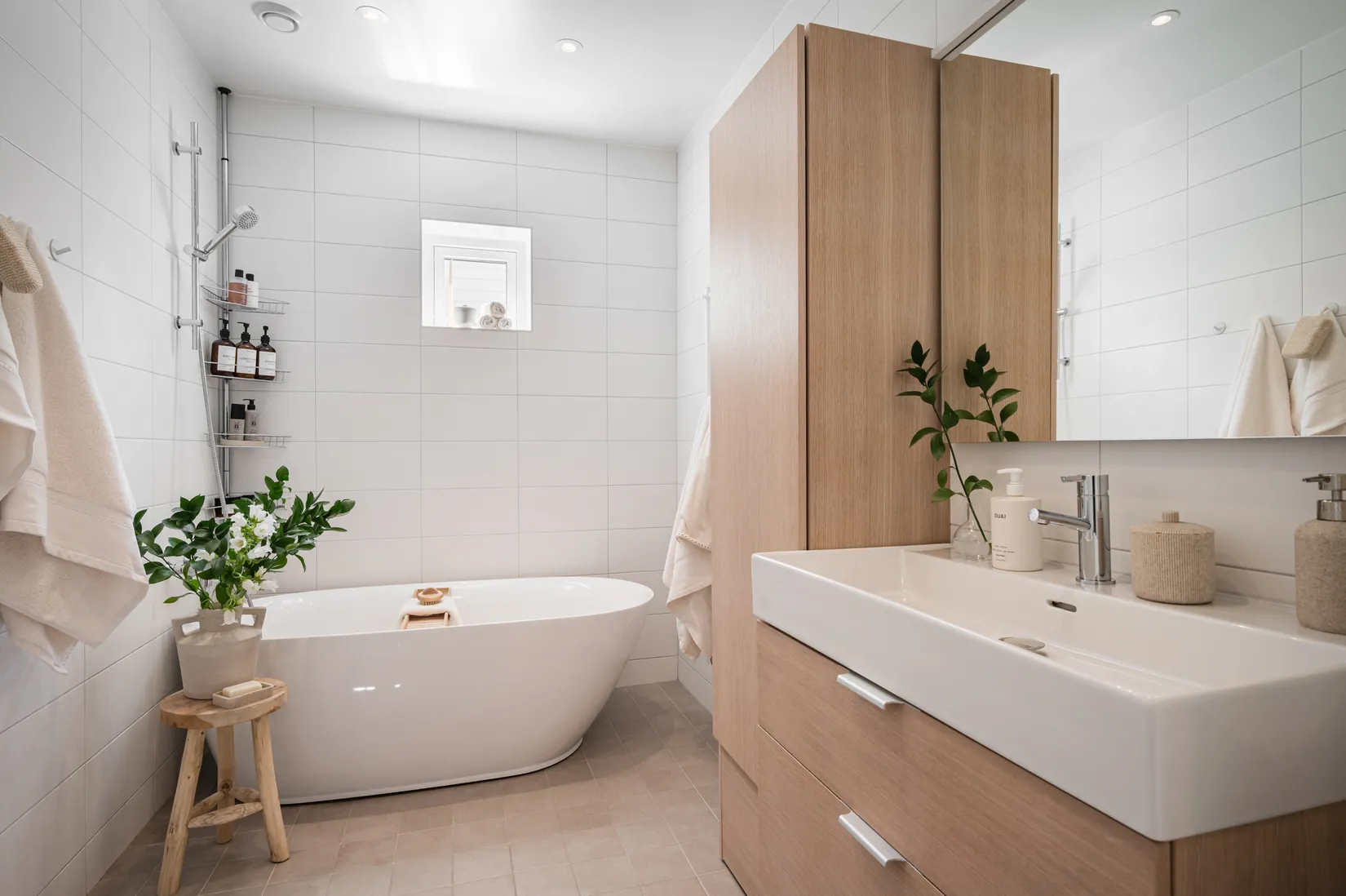 Radhus, Bondhagsvägen 7, Bro Mälarstad, Upplands-Bro