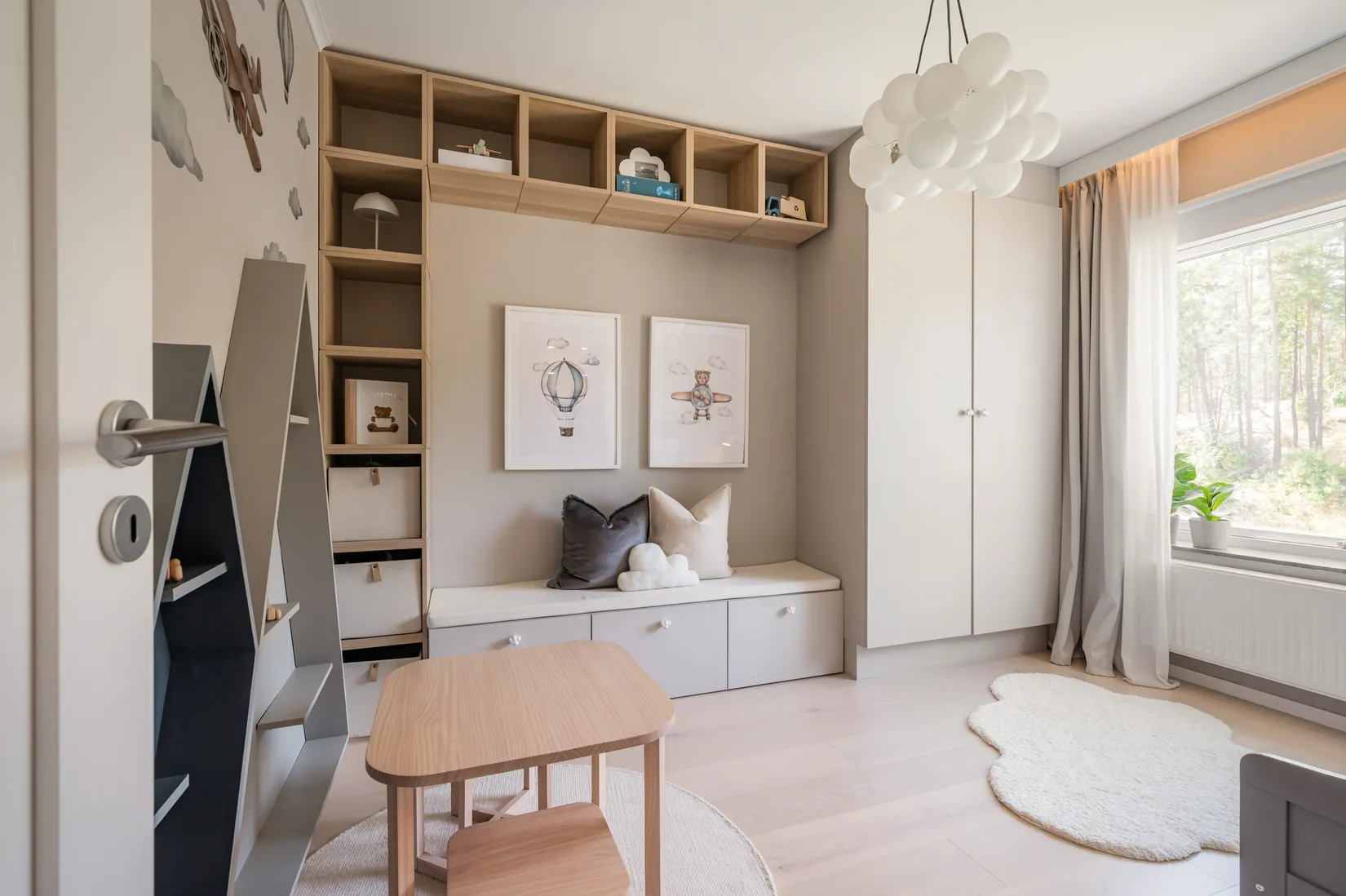 Radhus, Bondhagsvägen 7, Bro Mälarstad, Upplands-Bro