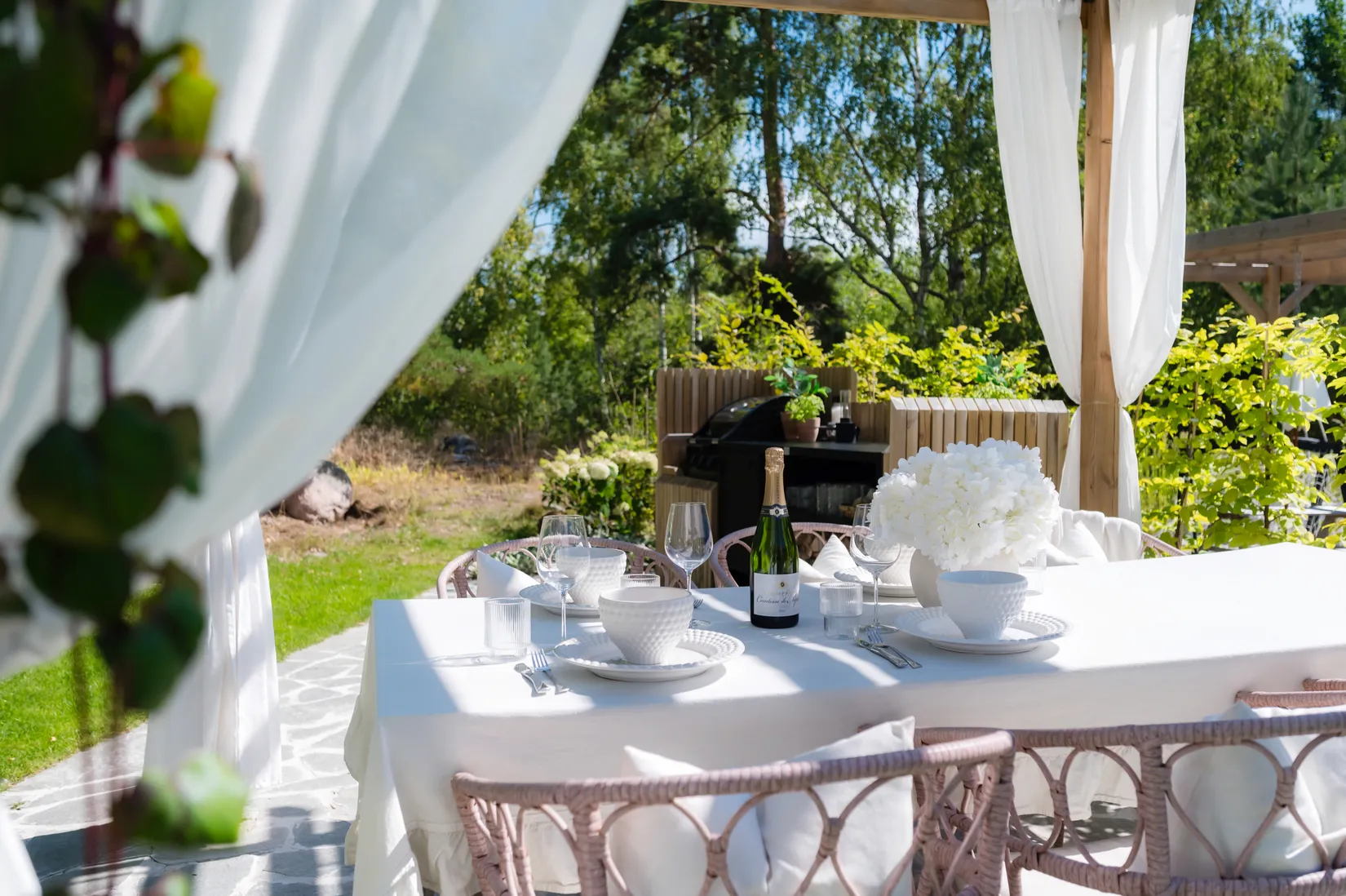 Radhus, Bondhagsvägen 7, Bro Mälarstad, Upplands-Bro