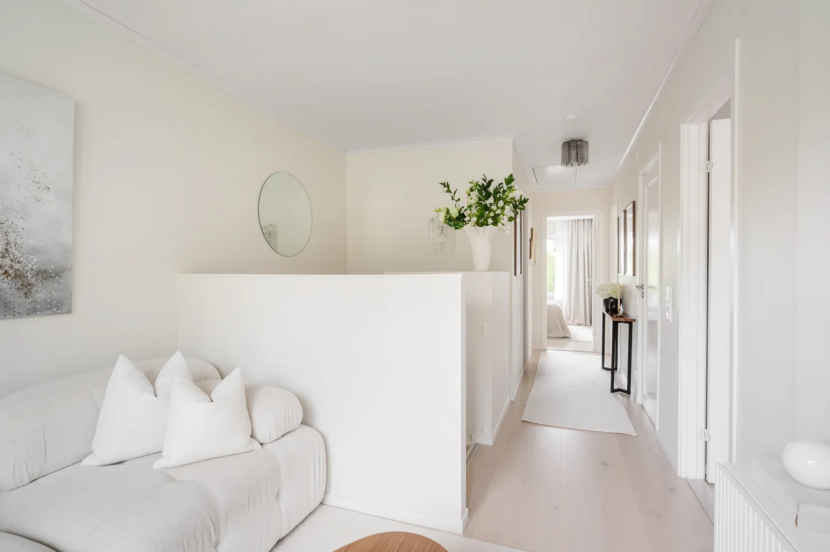 Radhus, Bondhagsvägen 7, Bro Mälarstad, Upplands-Bro