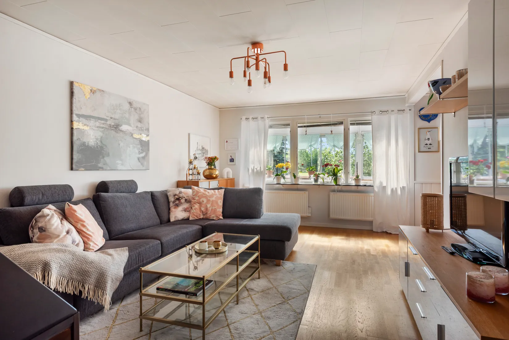Villa, Lötenvägen 1, Edsbro, Norrtälje
