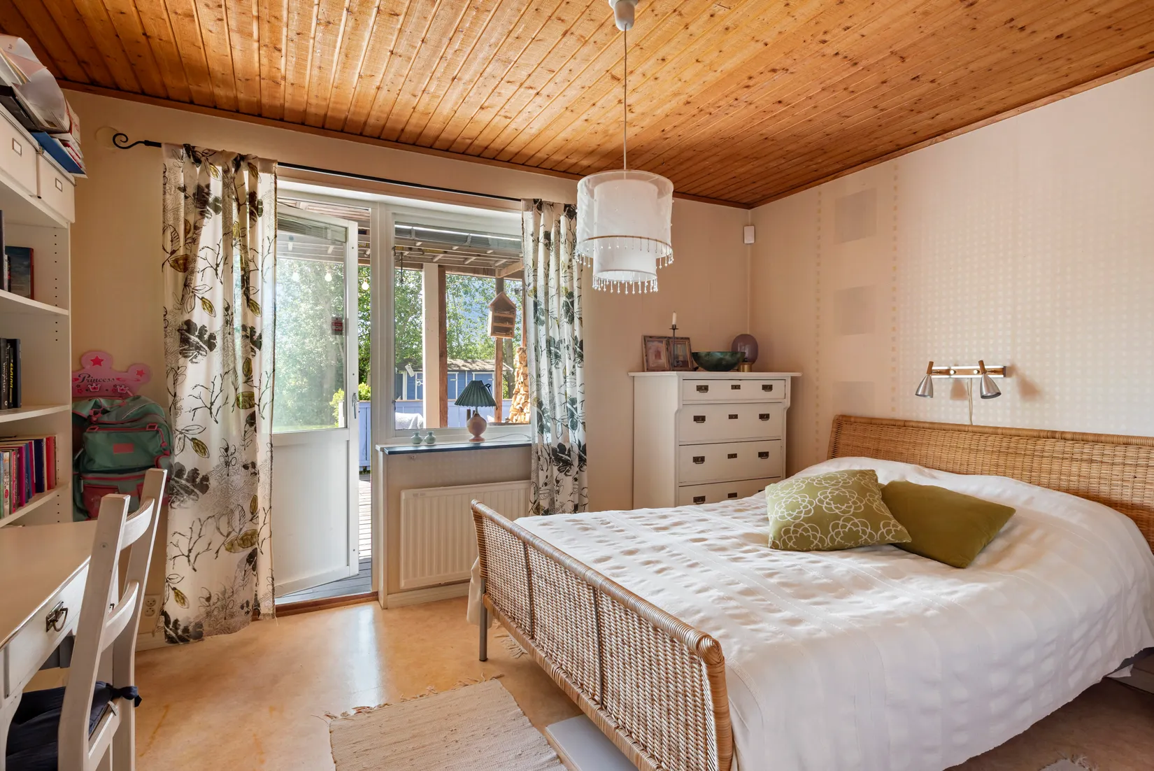 Villa, Lötenvägen 1, Edsbro, Norrtälje