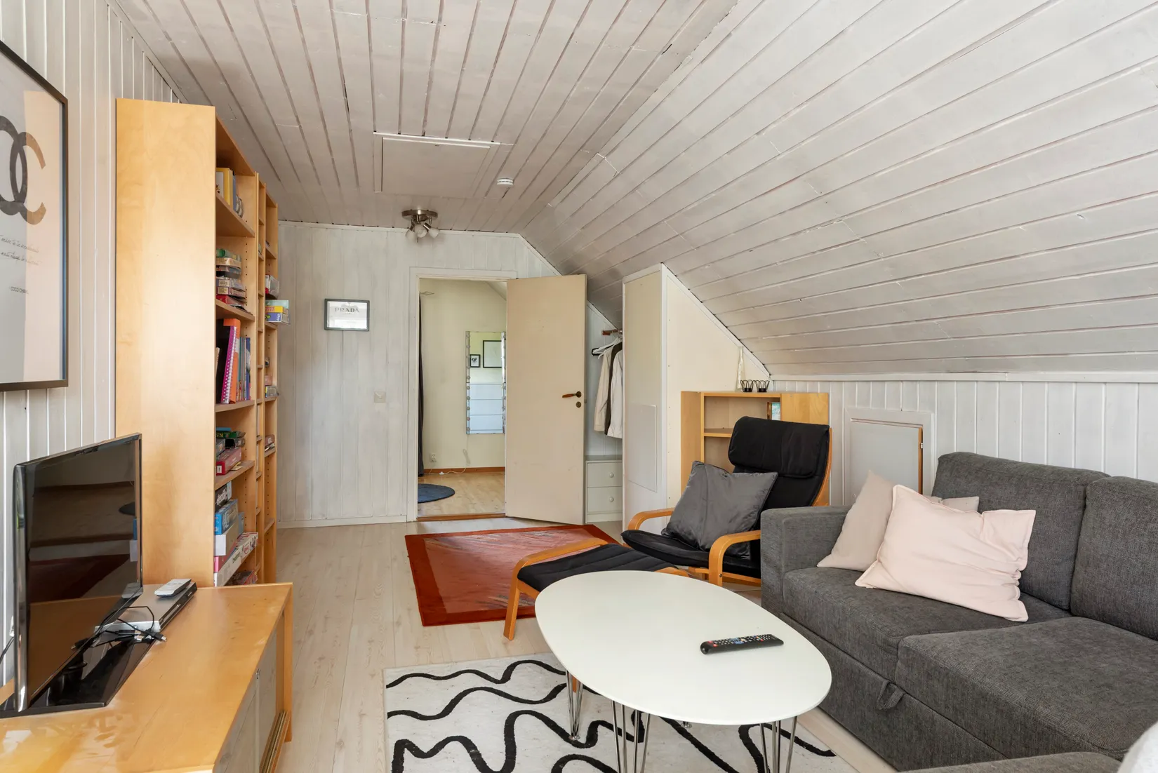 Villa, Lötenvägen 1, Edsbro, Norrtälje