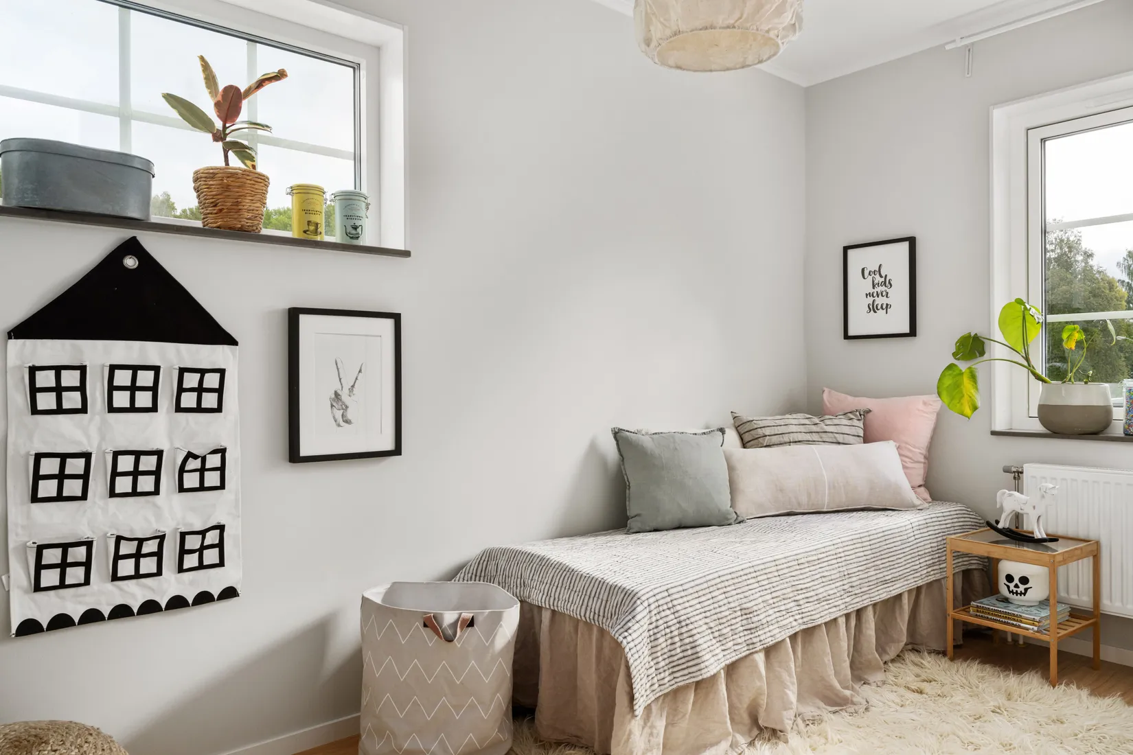 Radhus, Tolvmilavägen 95A, Hönsarvet, Borlänge