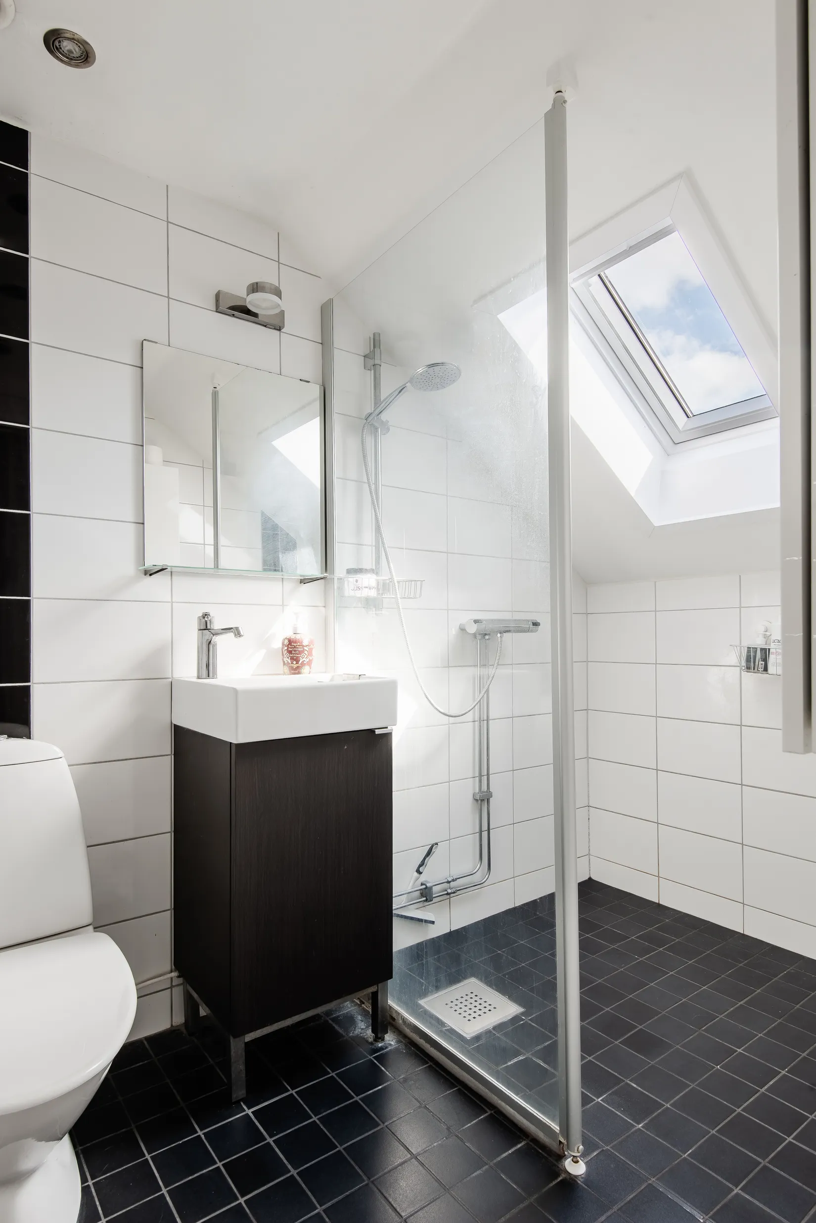 Villa, Radhus, Murkelvägen 80, Skånsta, Österåker