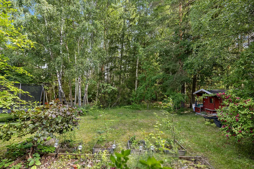 Radhus, Blåeldsvägen 131, Skälby, Järfälla