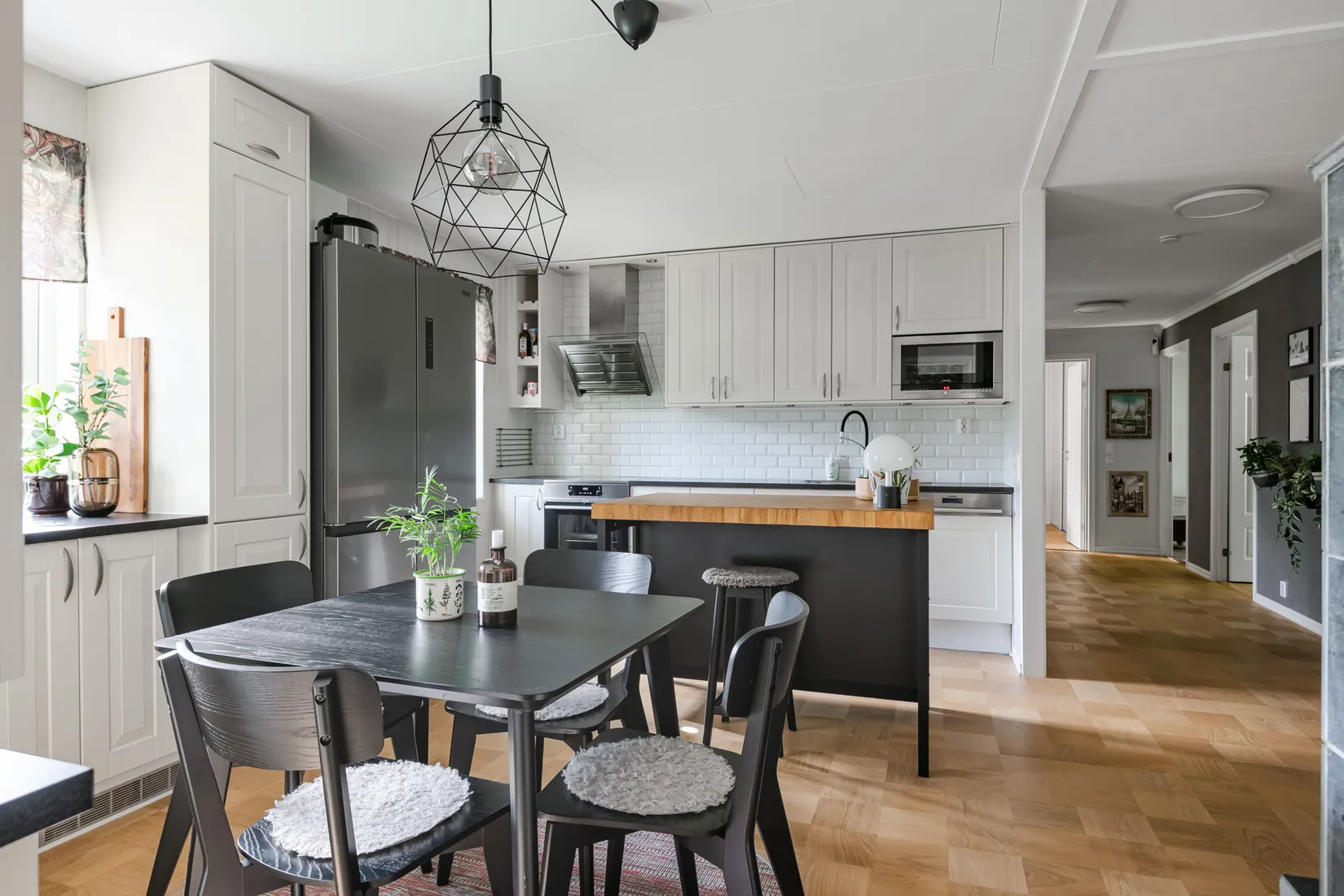 Villa, Burkarls väg 14, Skräddarbacken, Borlänge