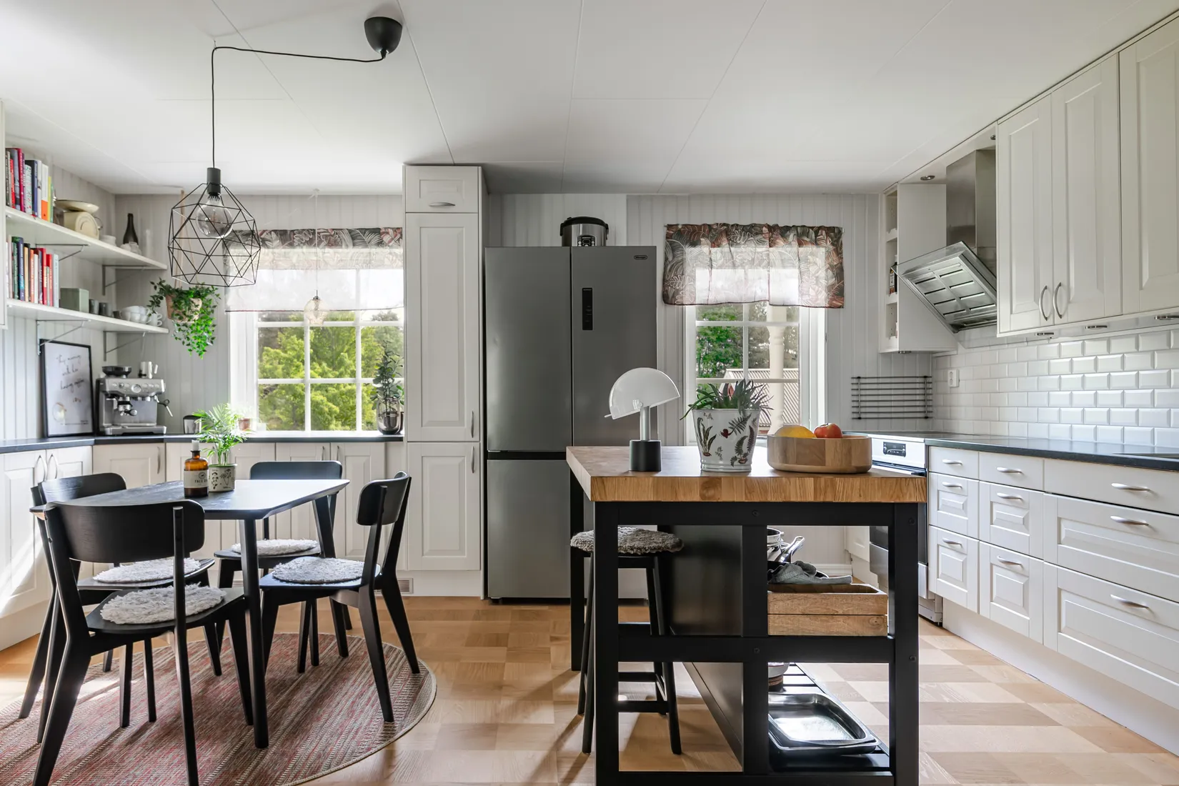 Villa, Burkarls väg 14, Skräddarbacken, Borlänge