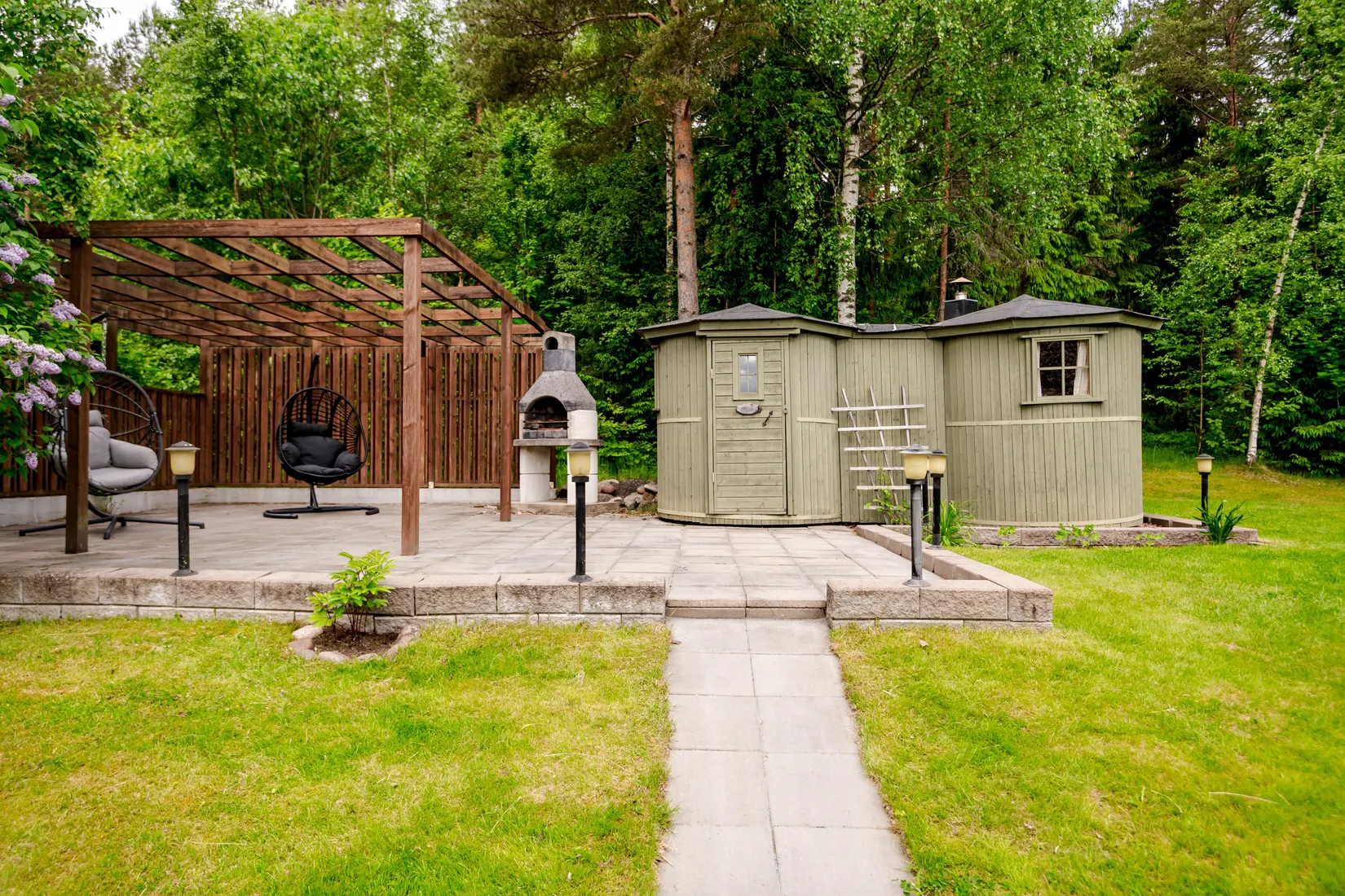 Villa, Burkarls väg 14, Skräddarbacken, Borlänge