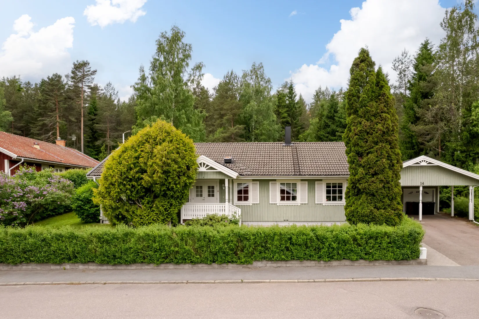 Villa, Burkarls väg 14, Skräddarbacken, Borlänge