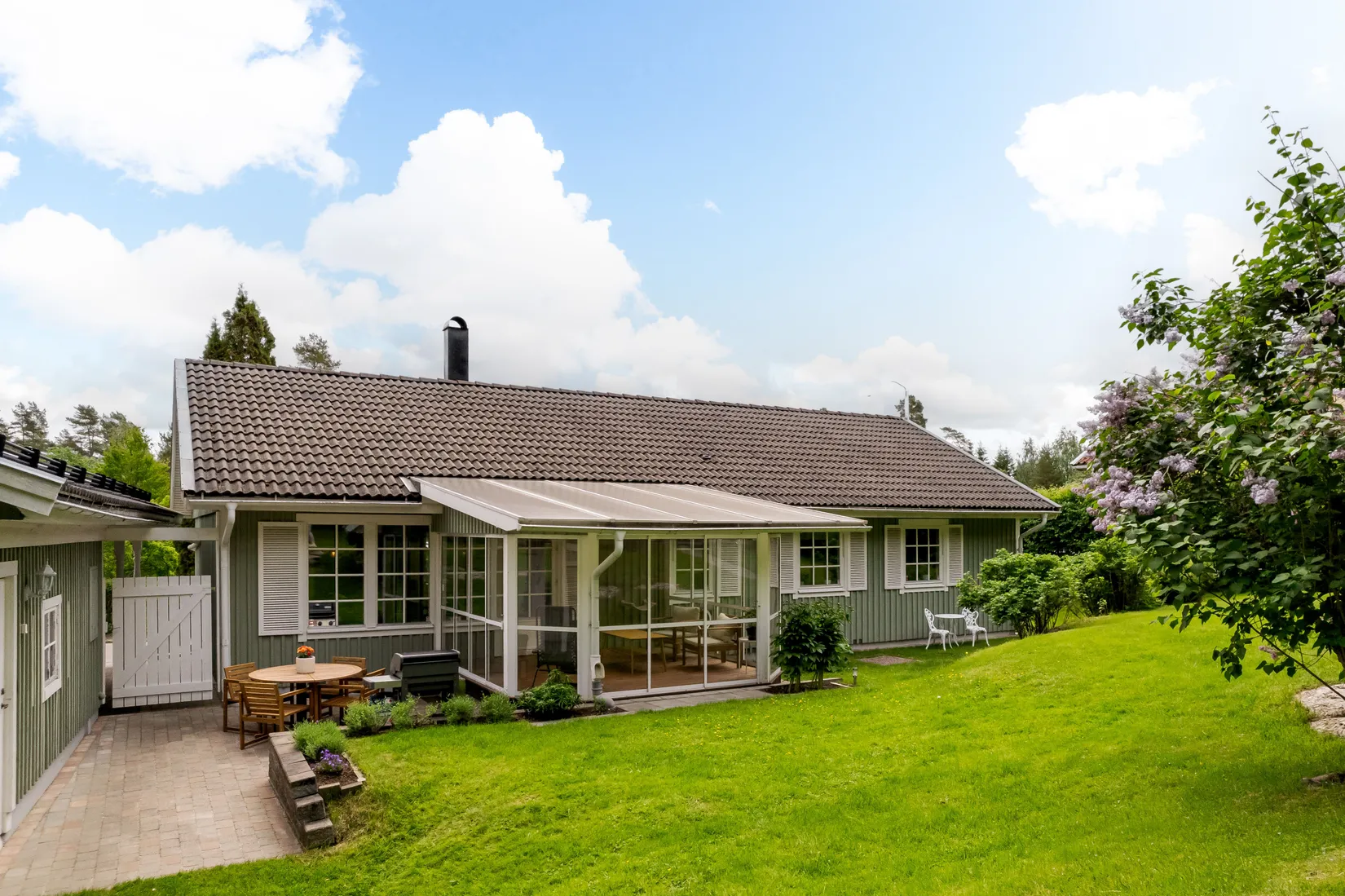 Villa, Burkarls väg 14, Skräddarbacken, Borlänge