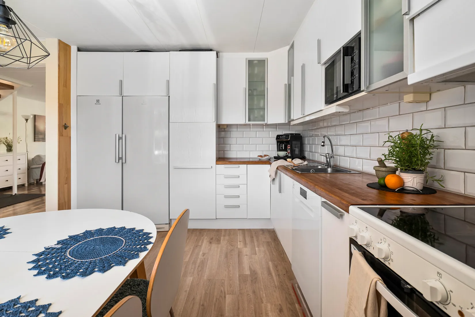 Villa, Radhus, Björnidegränd 249, Kälvesta, Stockholm