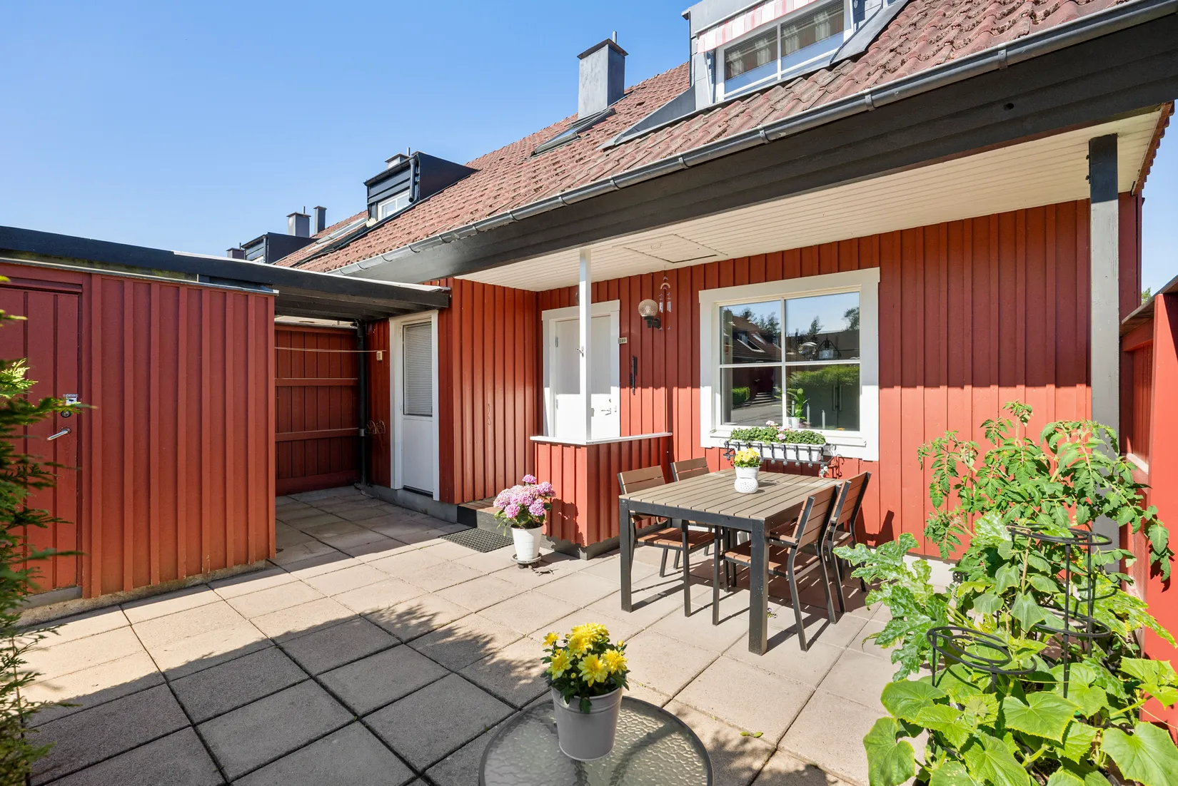 Villa, Radhus, Björnidegränd 249, Kälvesta, Stockholm
