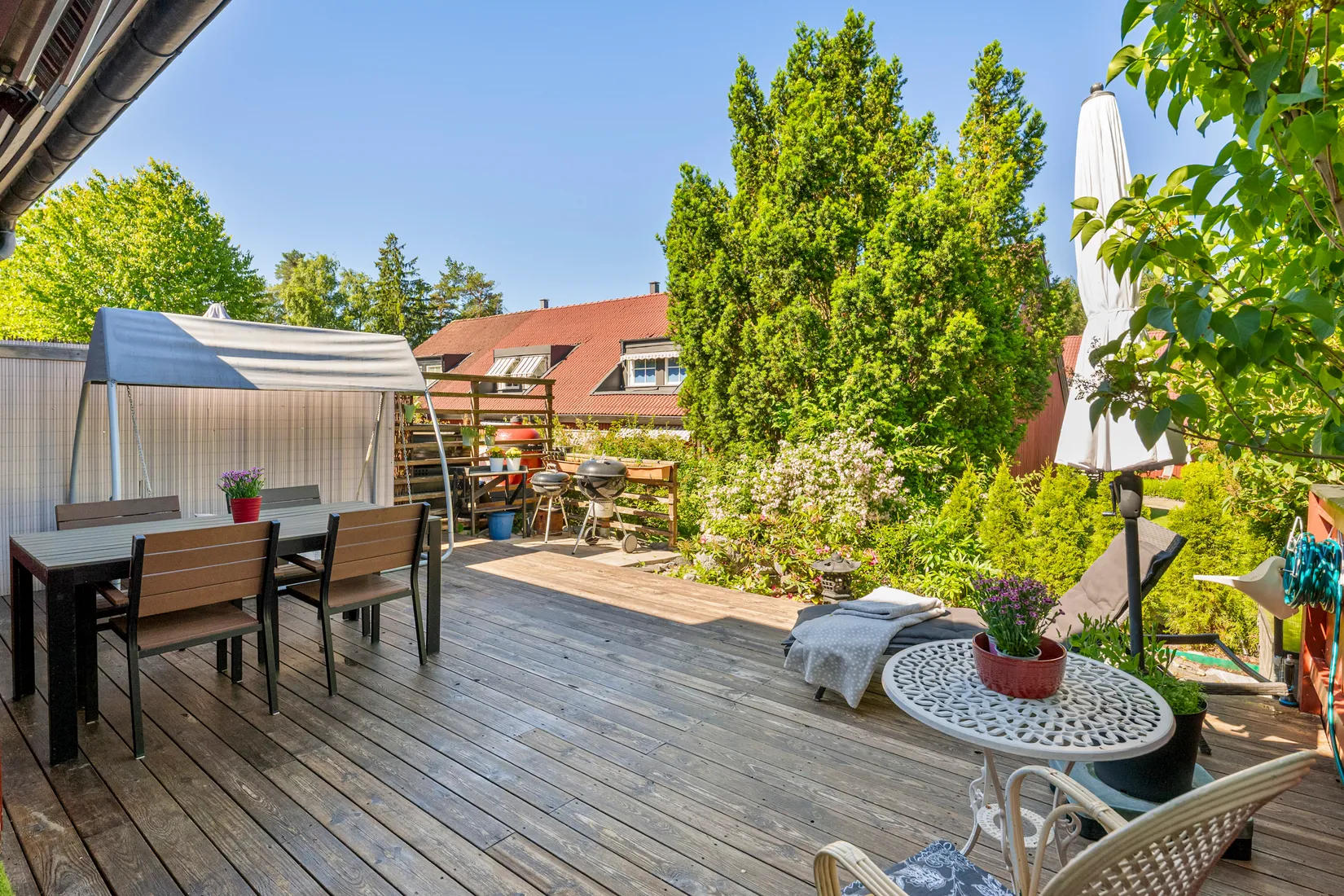 Villa, Radhus, Björnidegränd 249, Kälvesta, Stockholm