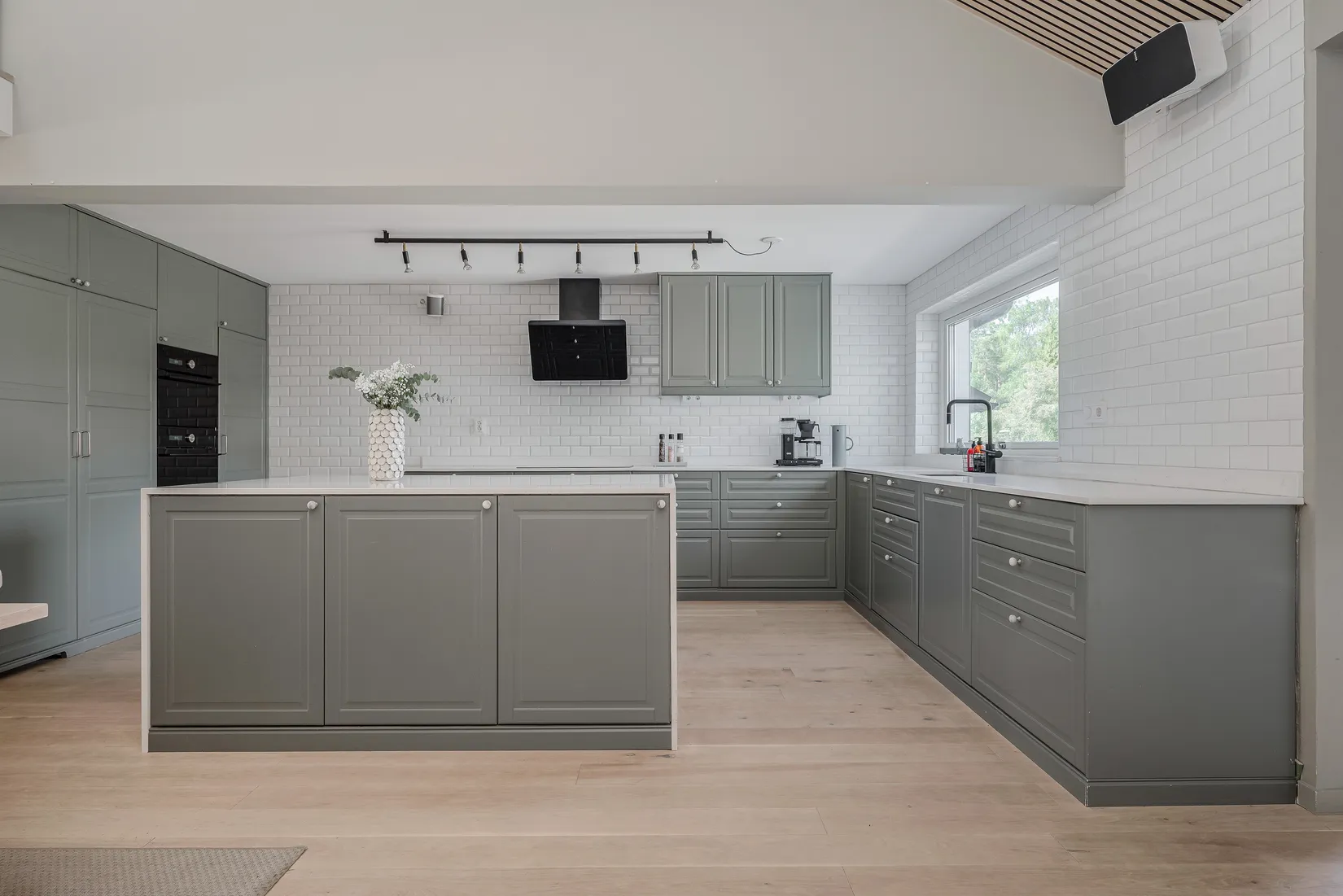 Villa, Radhus, Bergvägen 33, Rickeby, Vallentuna