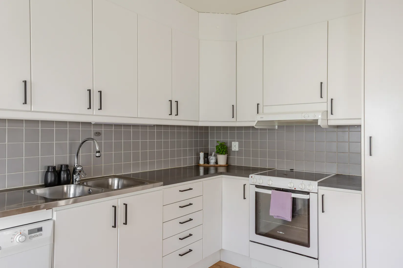 Bostadsrätt, Fruängstorget 15, Fruängen, Stockholm