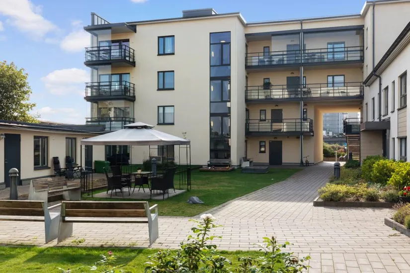Bostadsrätt, Fruängstorget 15, Fruängen, Stockholm