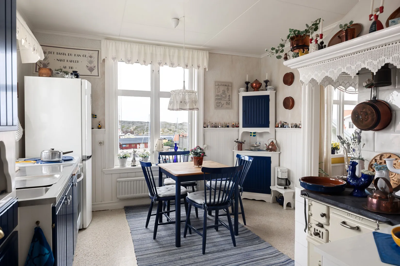 Villa, Hålvägen 8, Orust