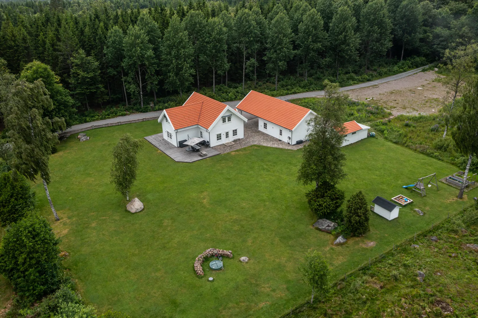 Villa, Vederslövs Nöbbele Vitadal 1, Växjö