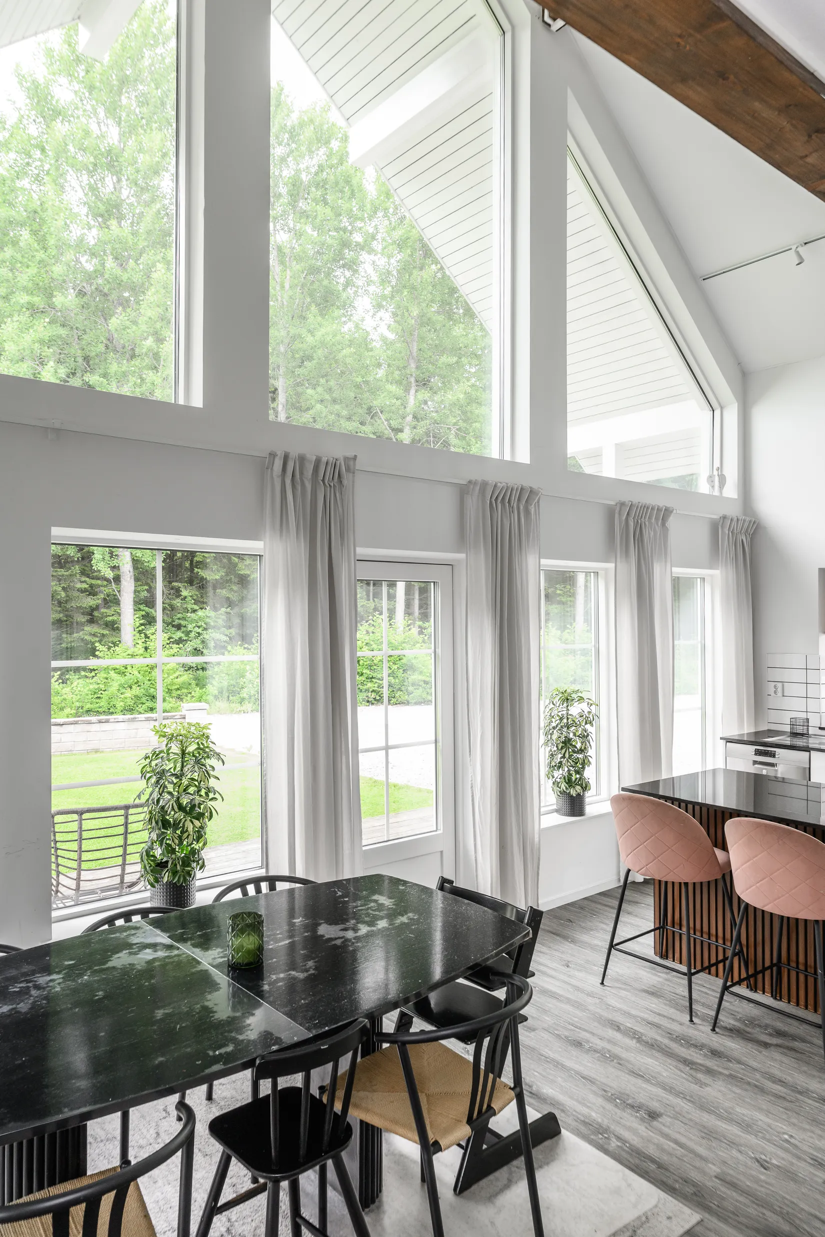 Villa, Vederslövs Nöbbele Vitadal 1, Växjö